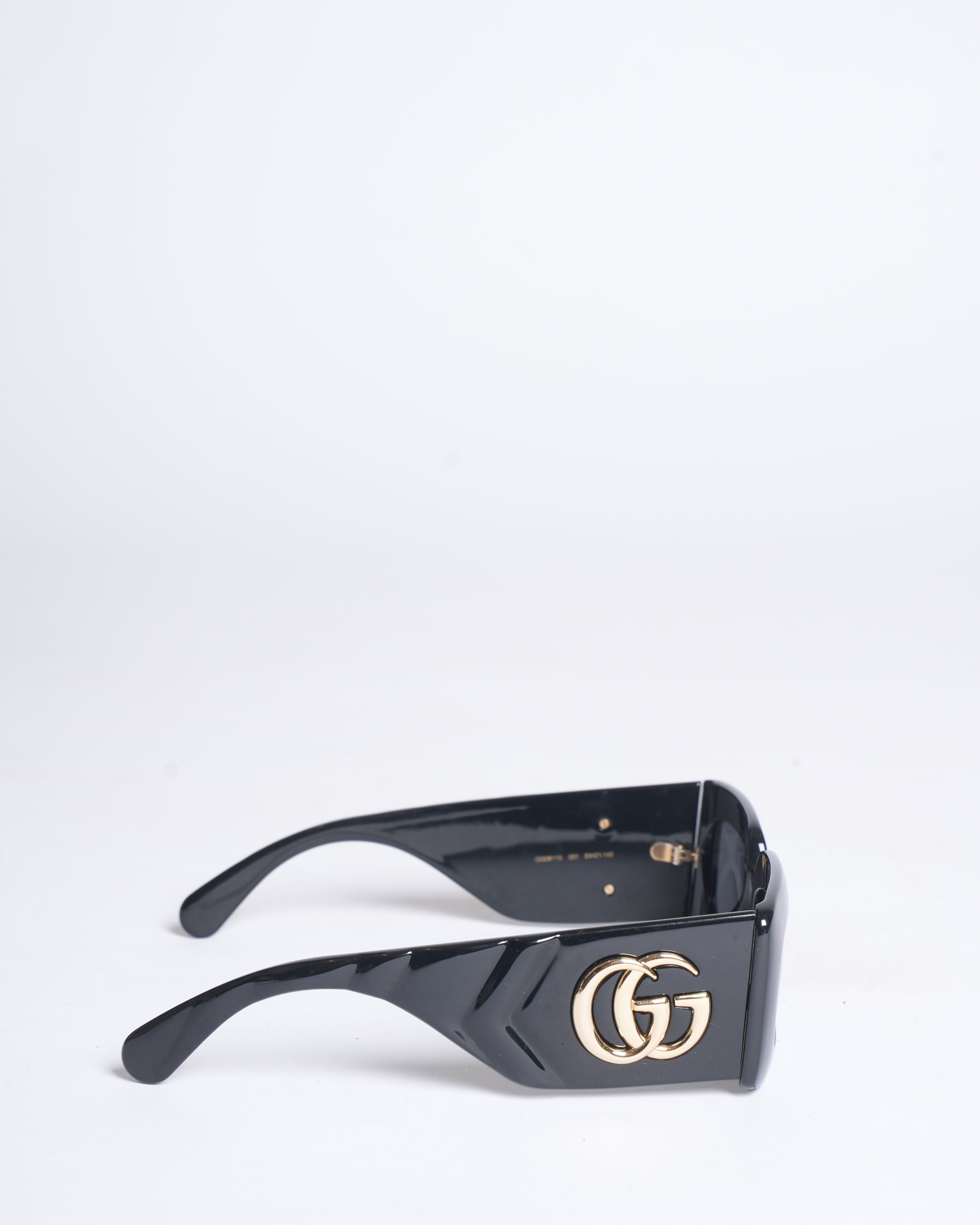 Gucci Rectangular Shades In Black