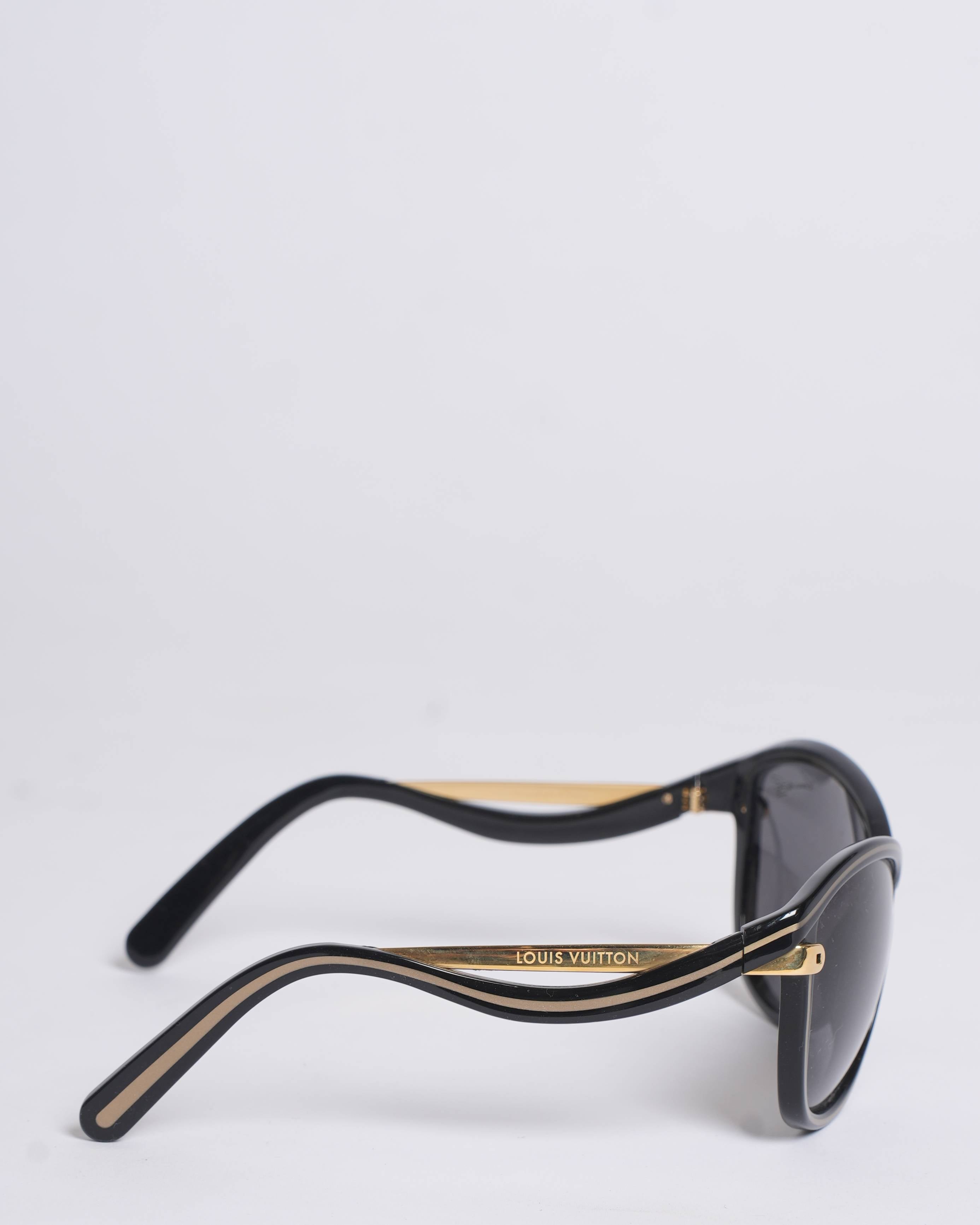 Louis Vuitton Sunglasses In Black