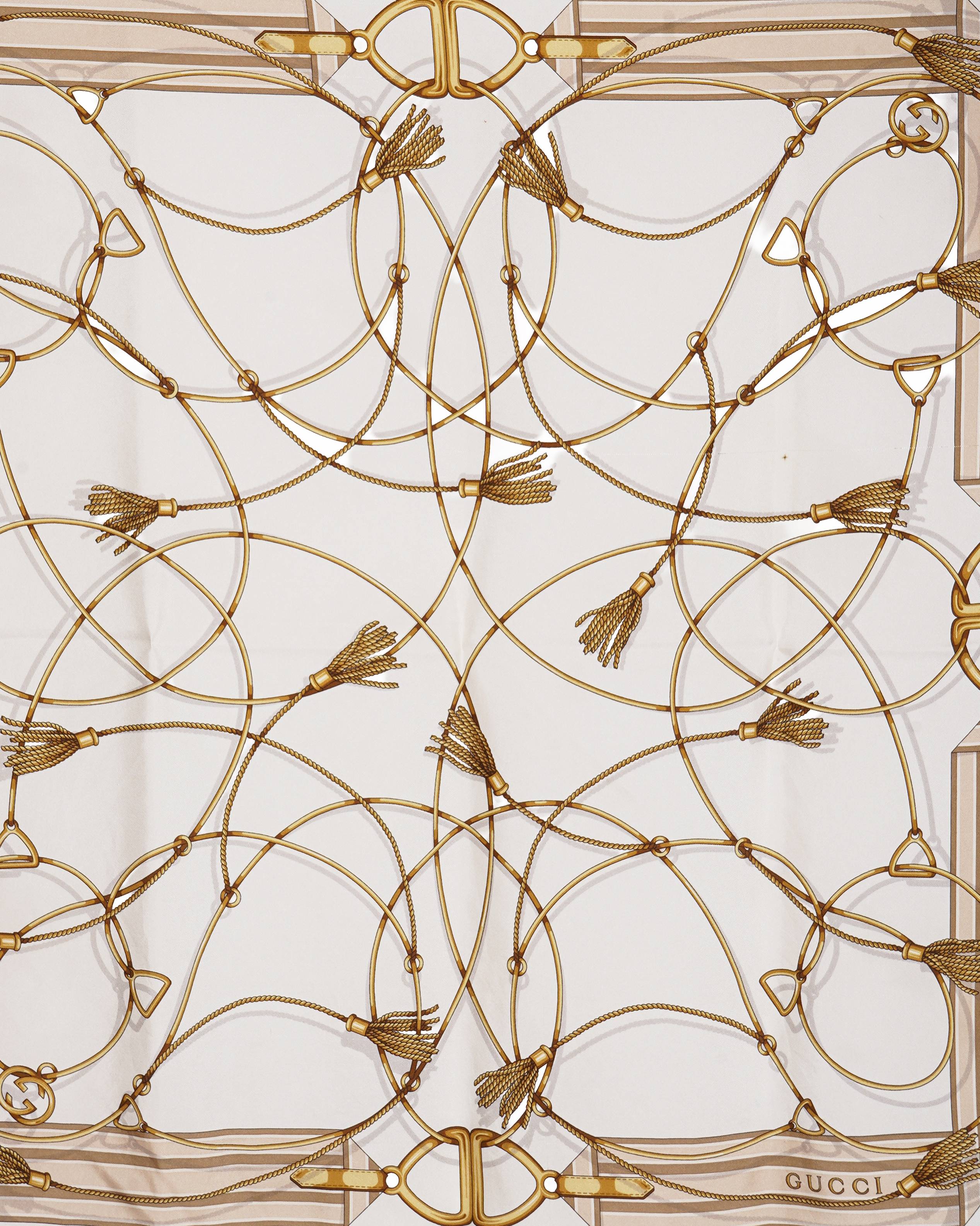 Gucci Printed silk scarf