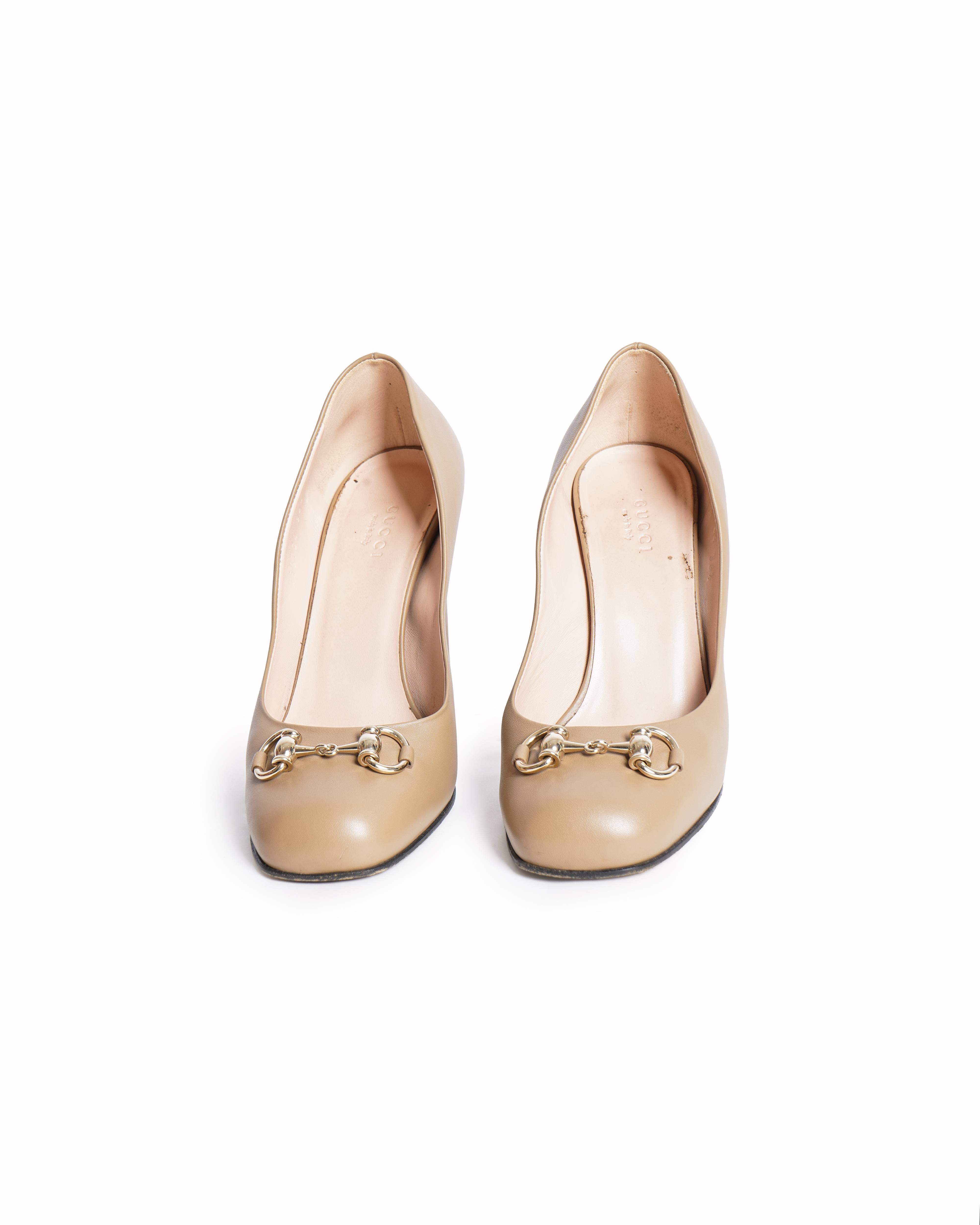 Gucci Beige Leather Horsebit Block Heel Pumps