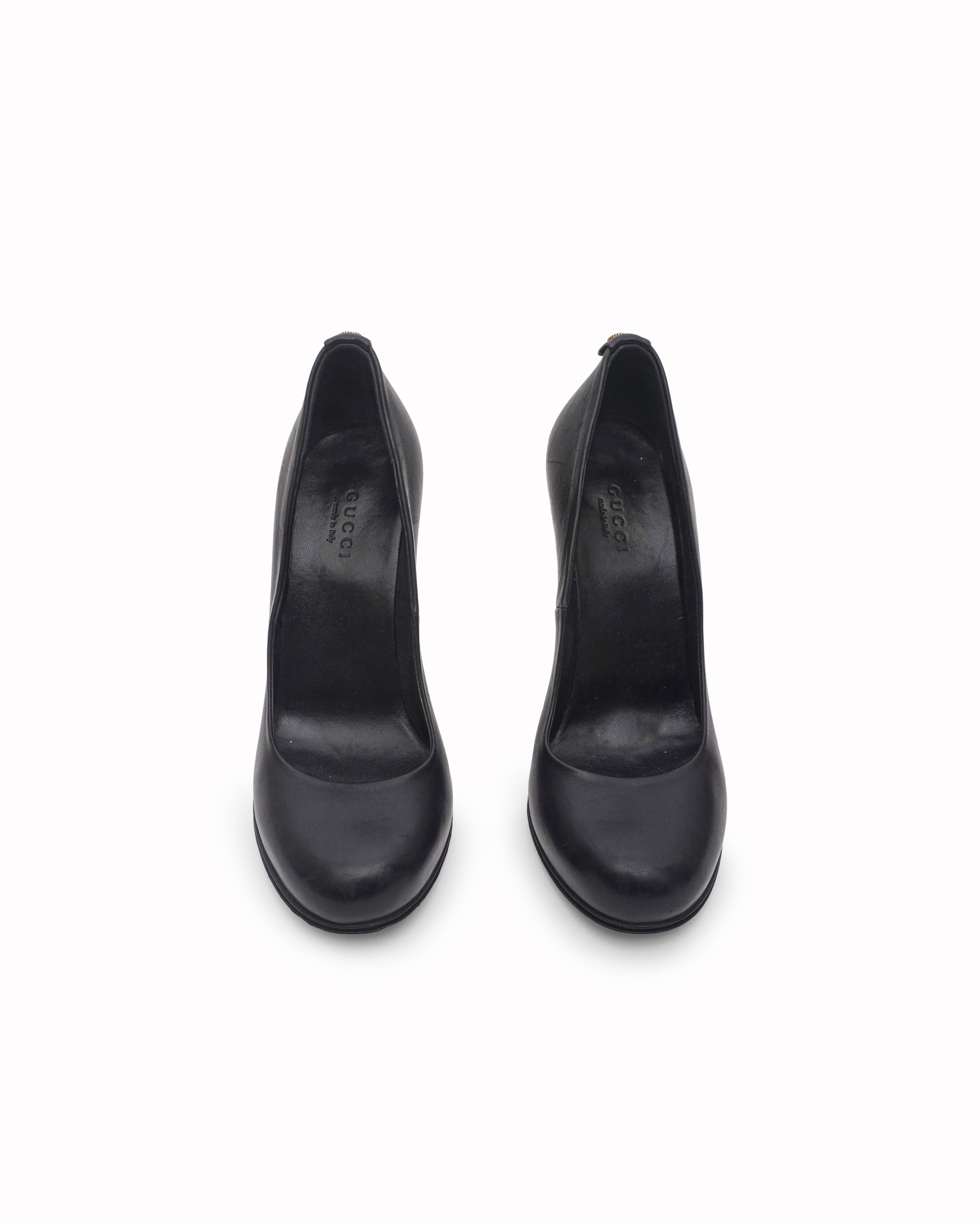 Gucci Black Leather Almond Toe Platform Pumps
