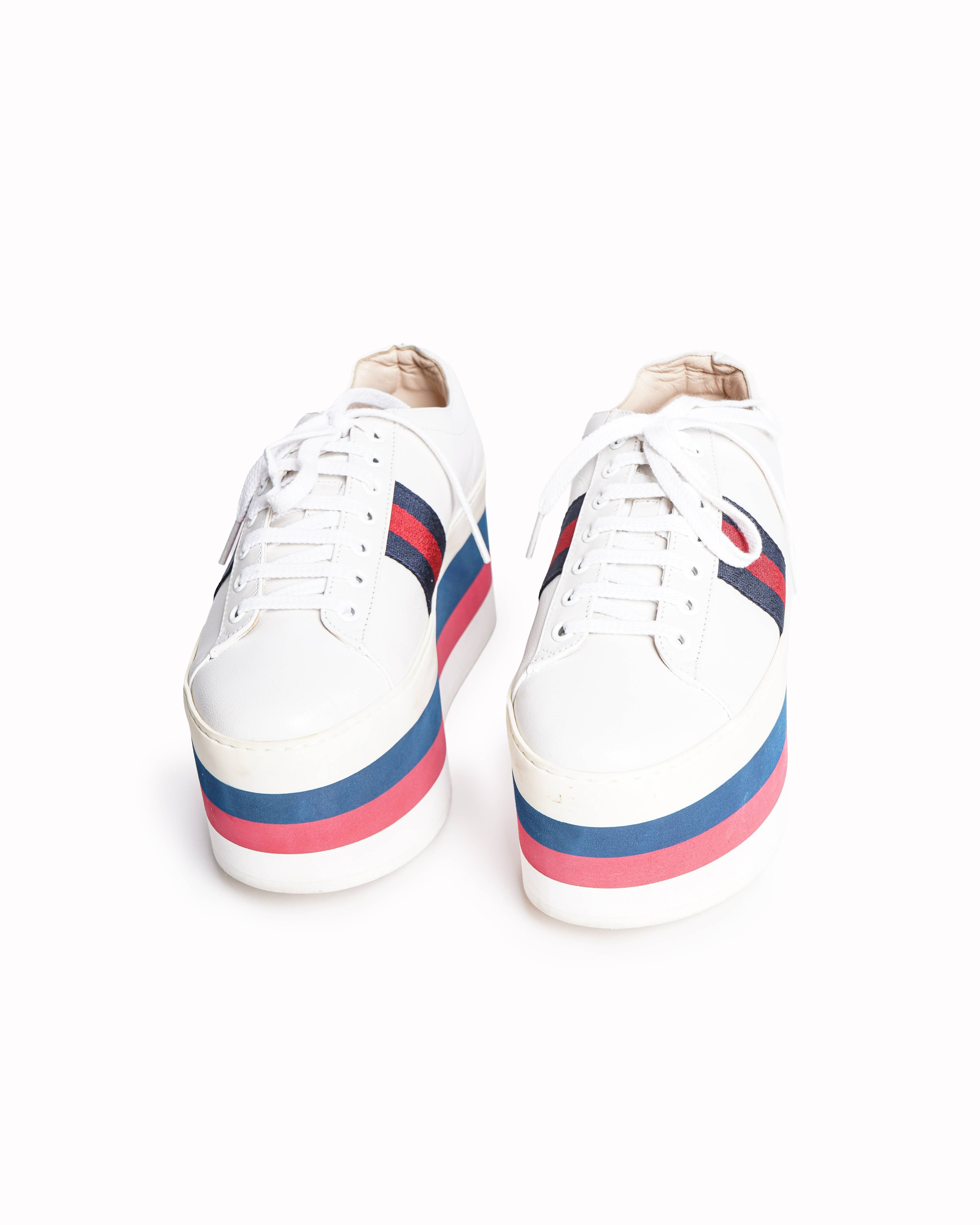 Gucci Peggy Leather Platform Lace Up Shoes Women's