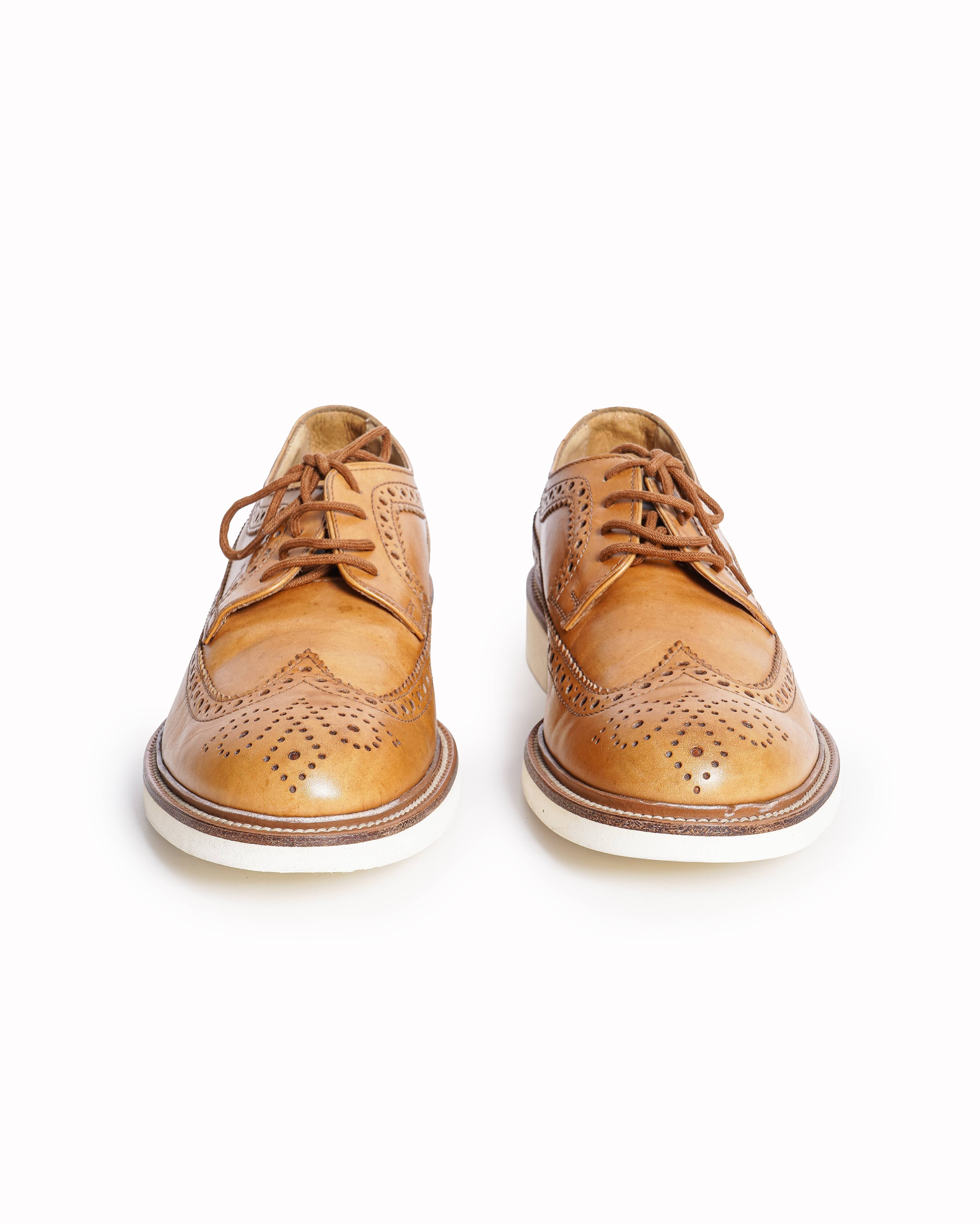 Tod’s Leather Wingtip Brogue Oxford Shoes