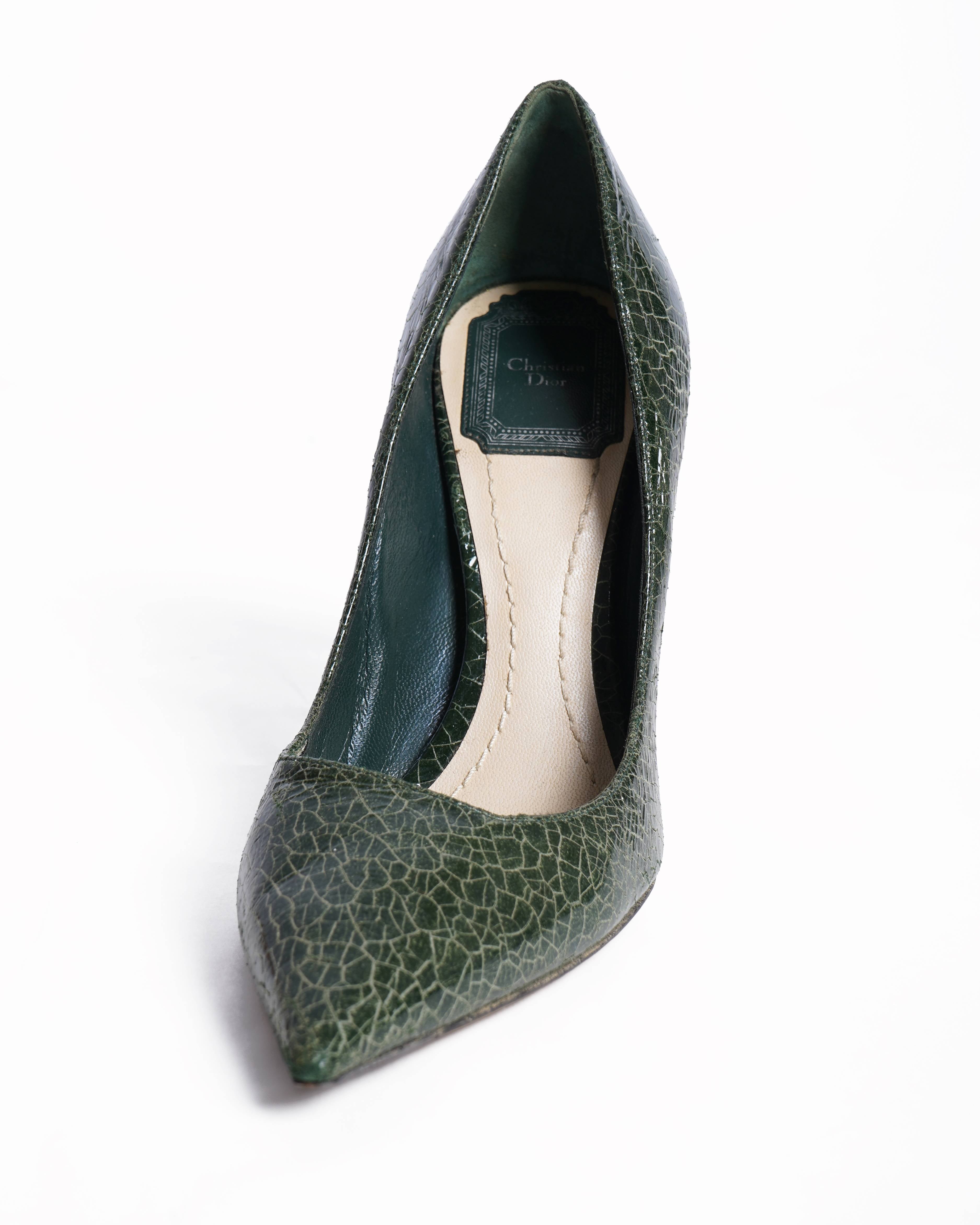 Christian dior crackeled leather pointed toe pumps