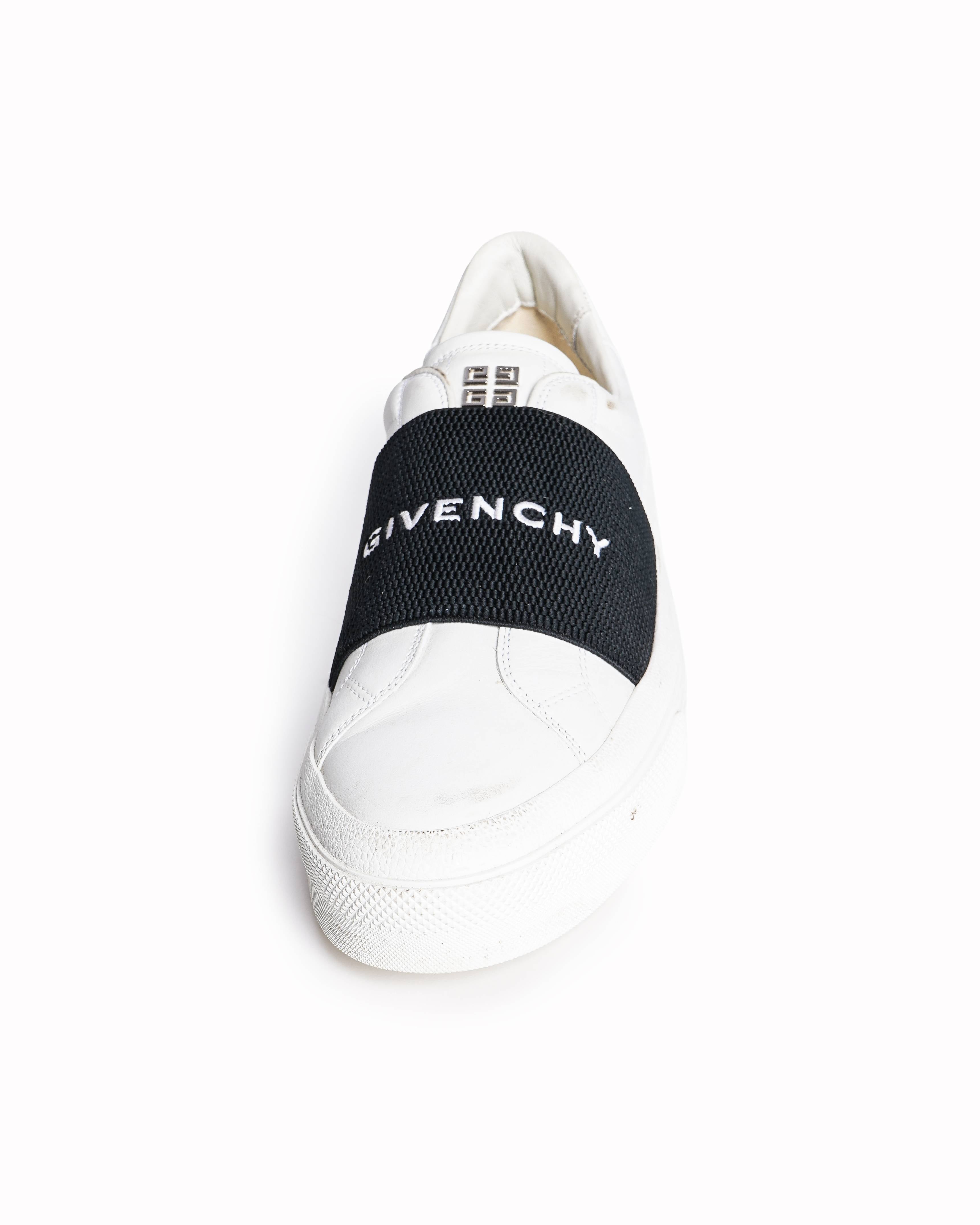 Givenchy Men's City Sport Leather Sneakers