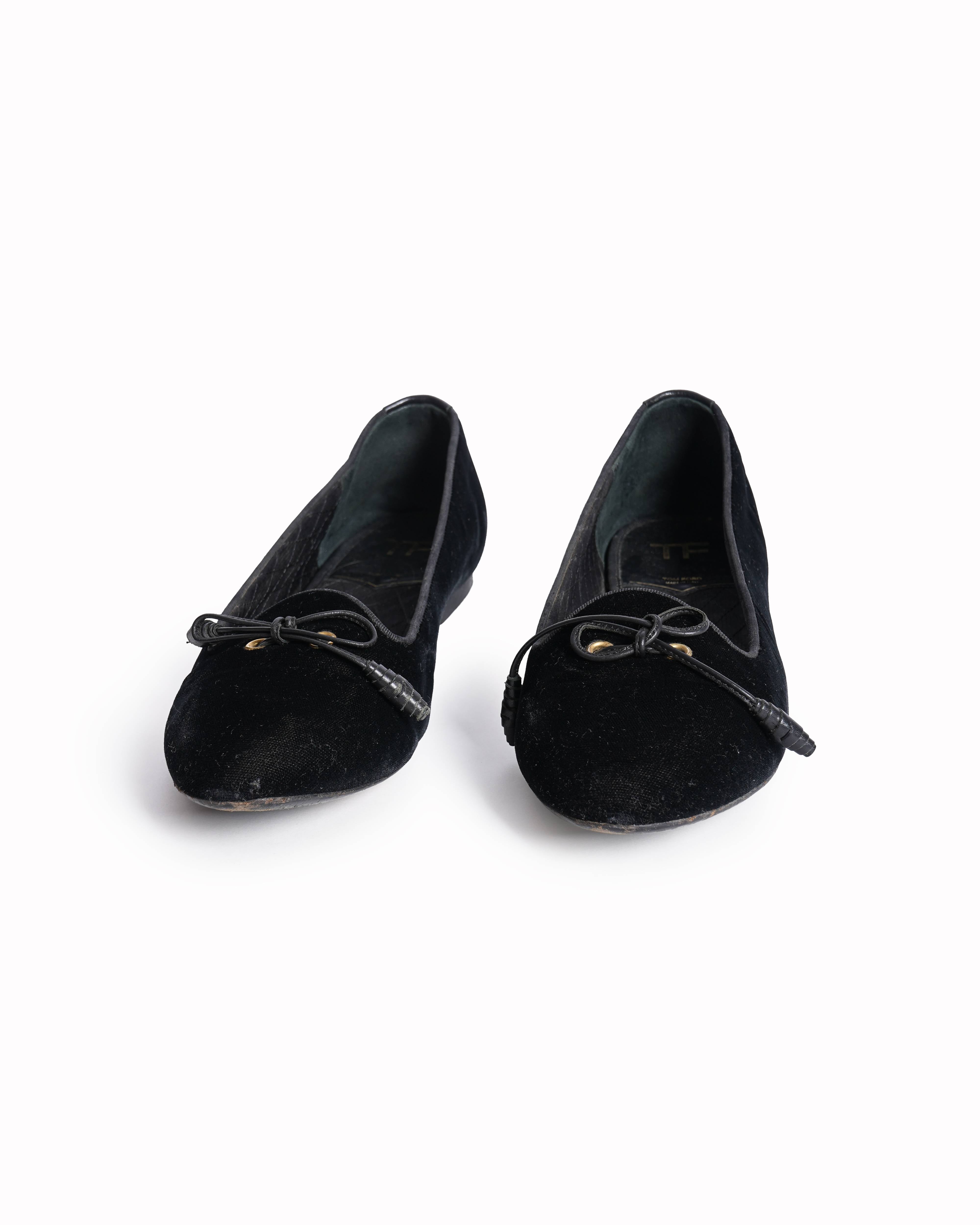 Tom Ford Velvet Ballet Flats In Black