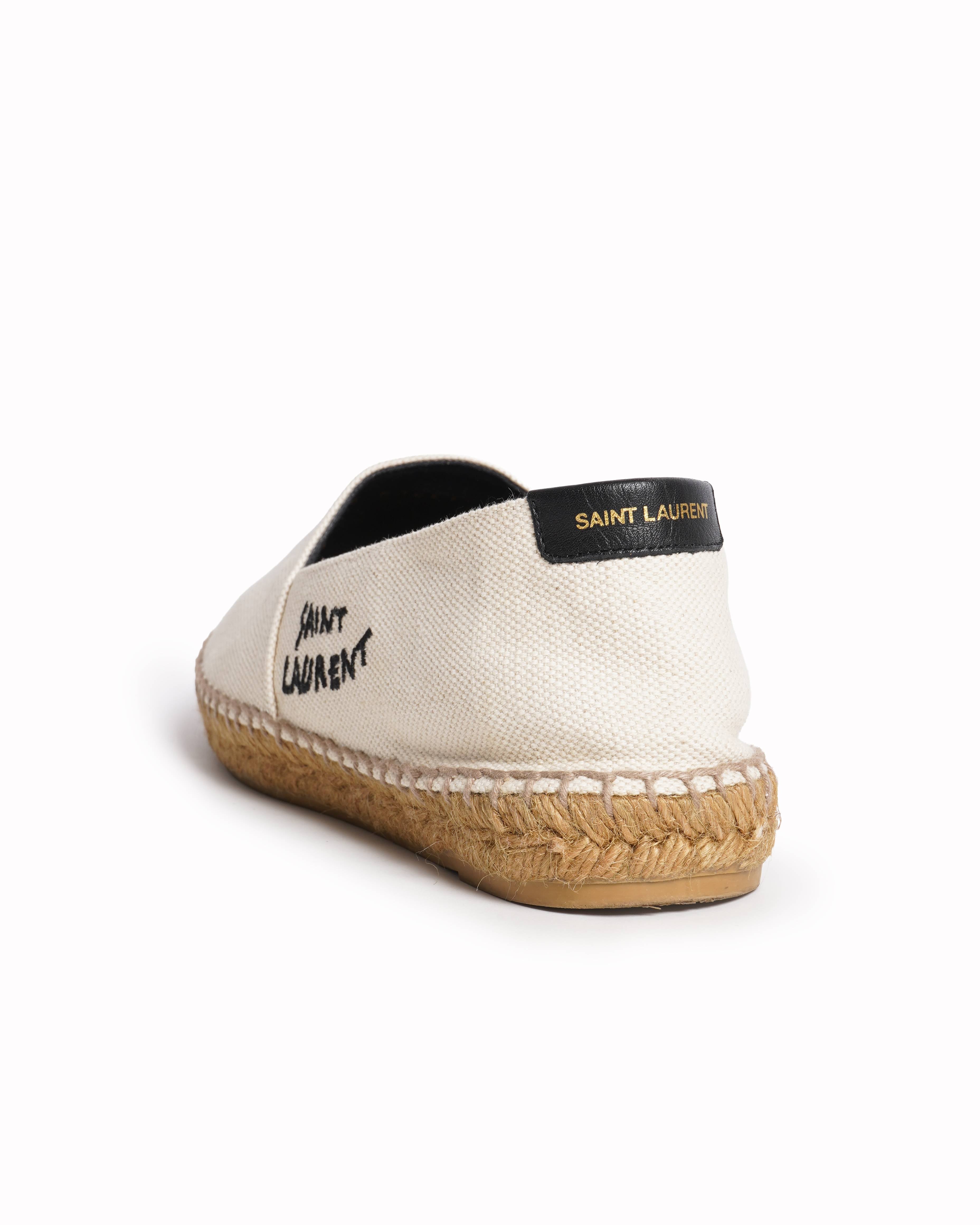 Saint Laurent Beige
Cloth Slip-on espadrilles