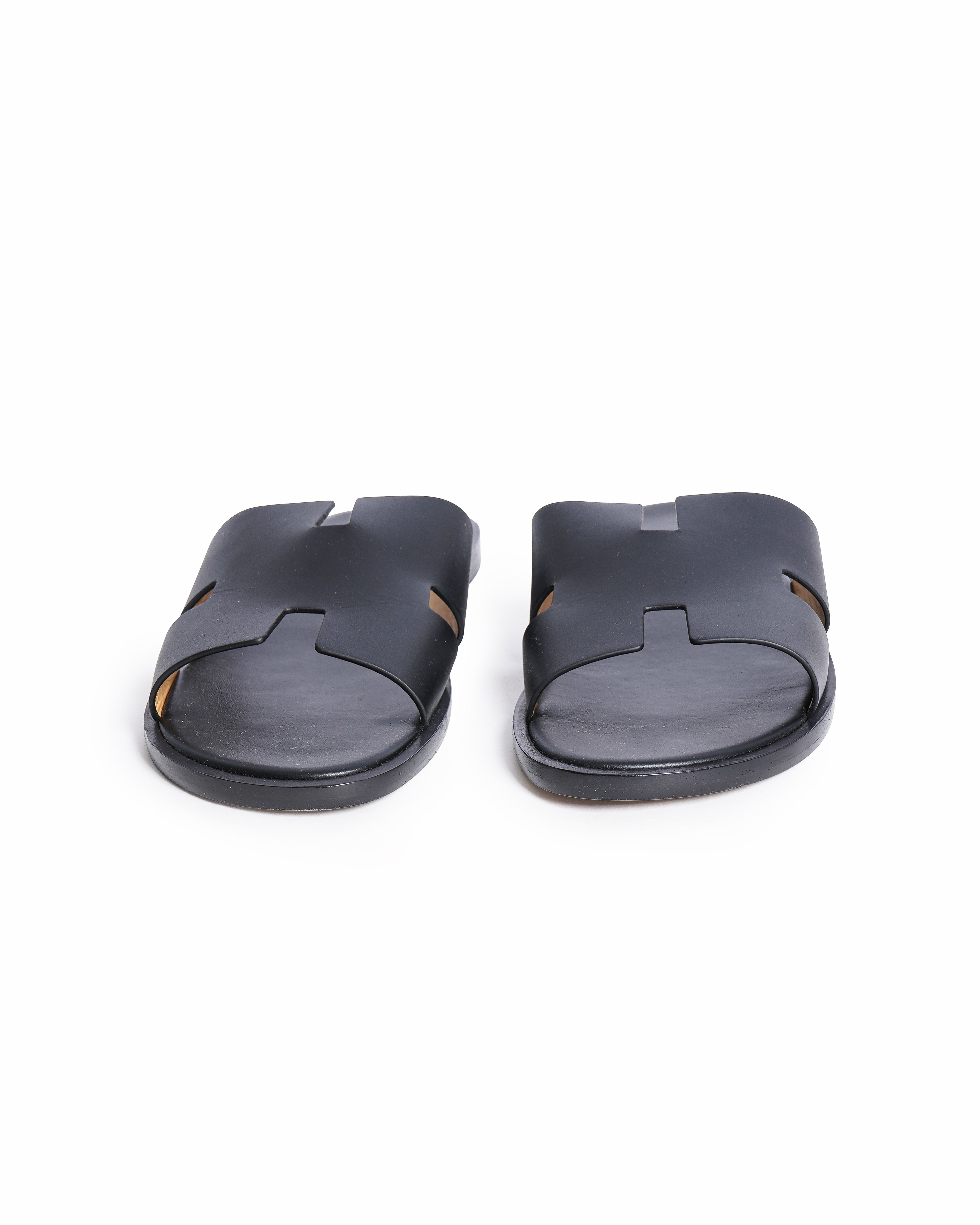 Hermès Izmir Sandal In Black