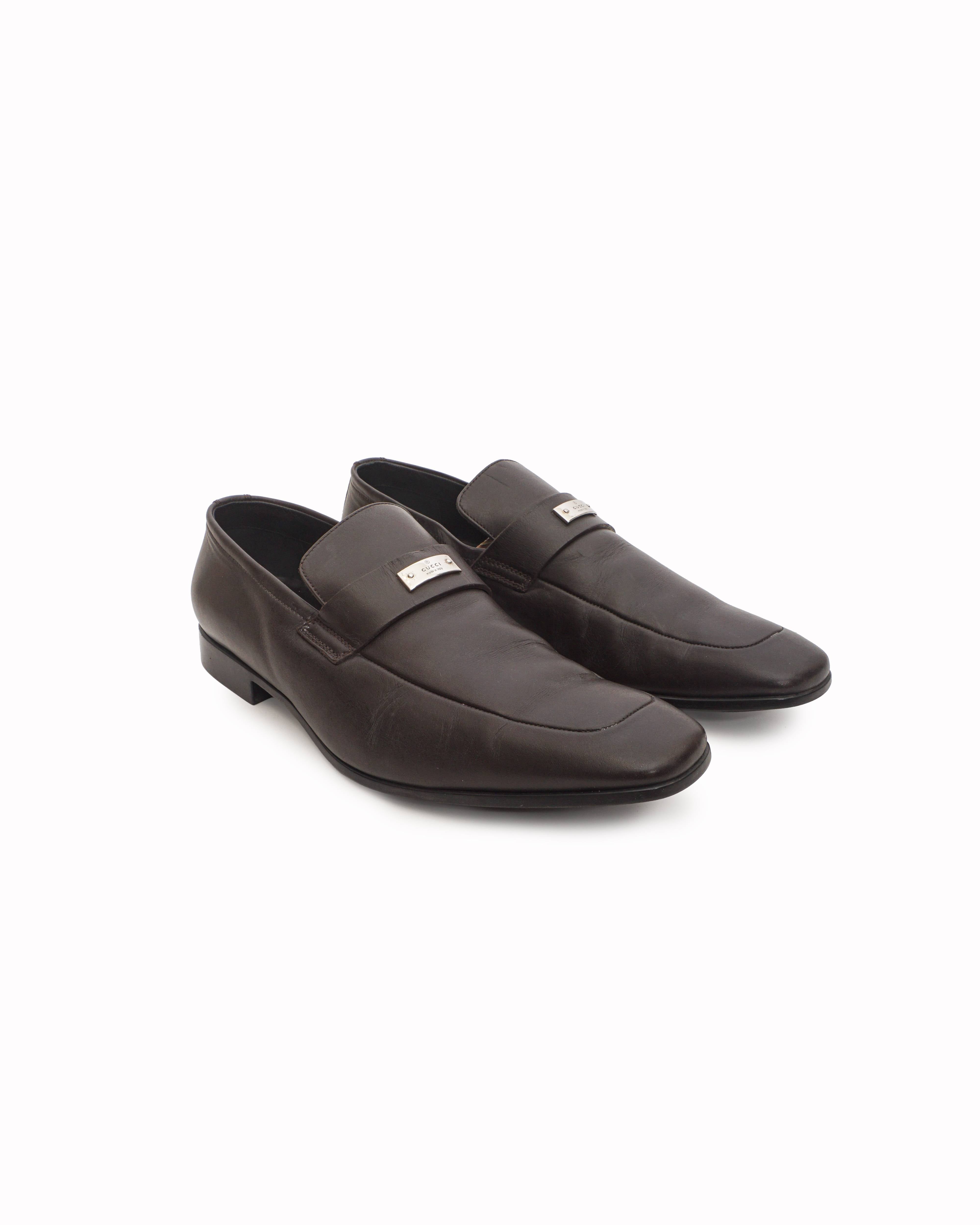 Gucci Men's Dark Brown Leather Logo Plaque Loafers