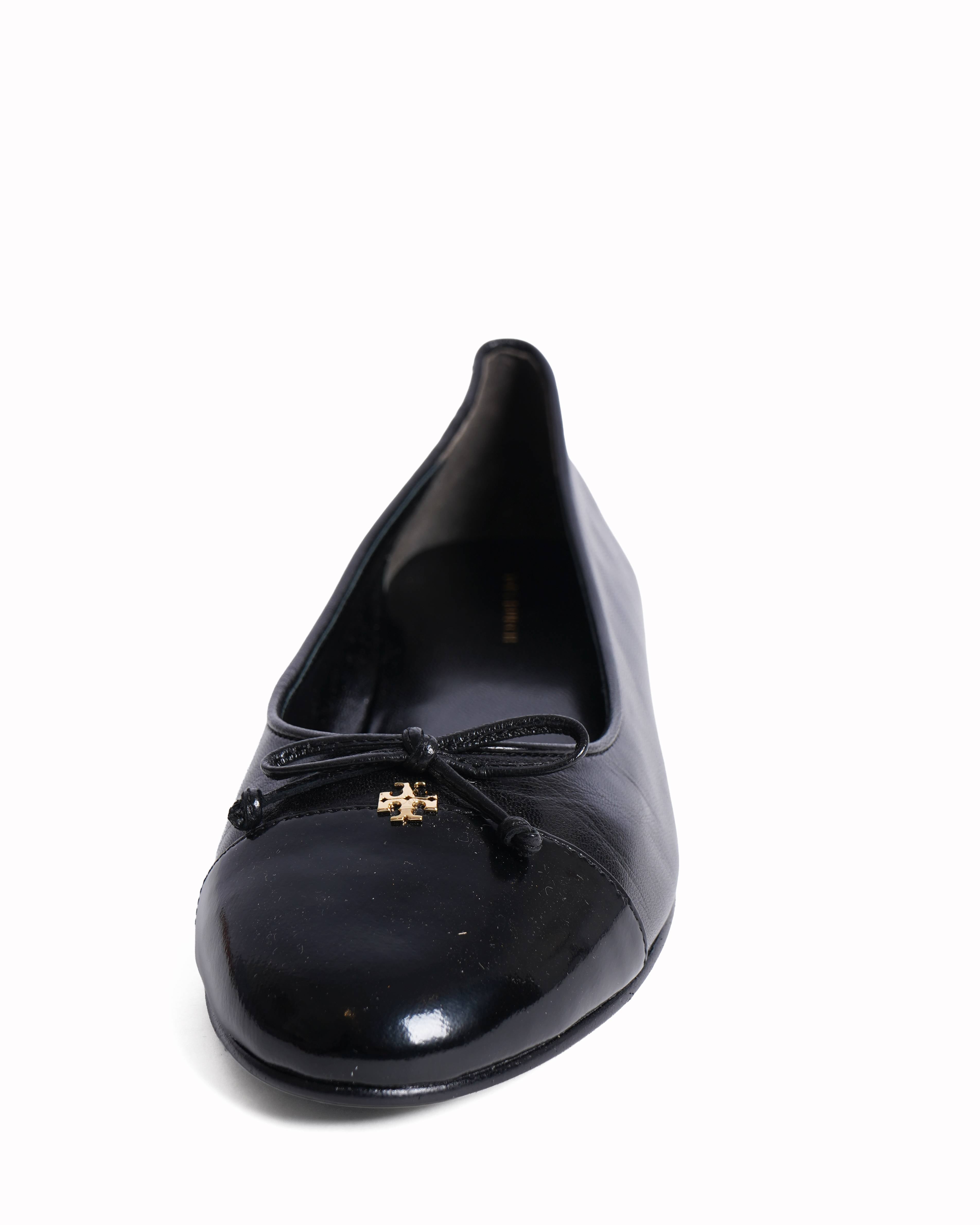 New Tory burch black ballet flats with bow