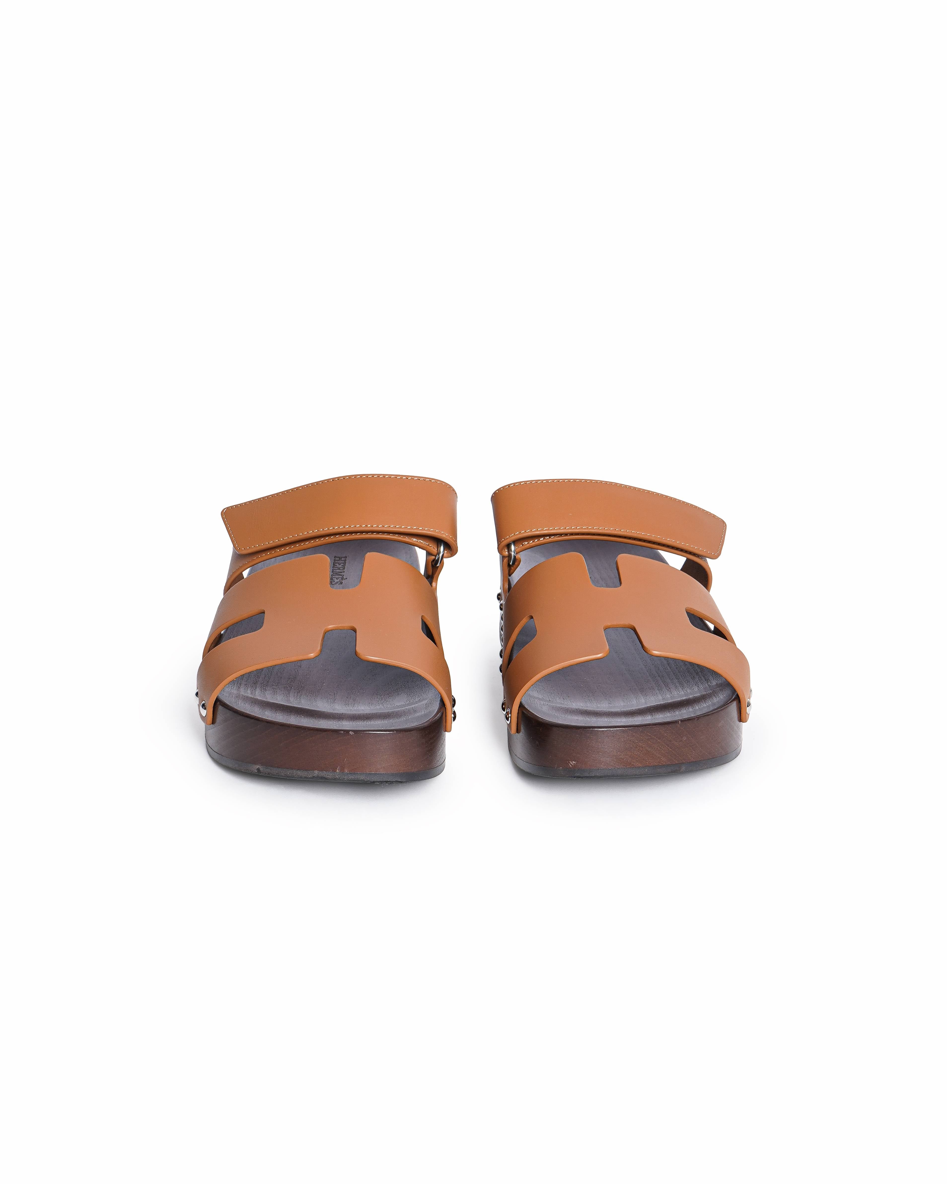 Hermès Chypre Brown Leather Sandals