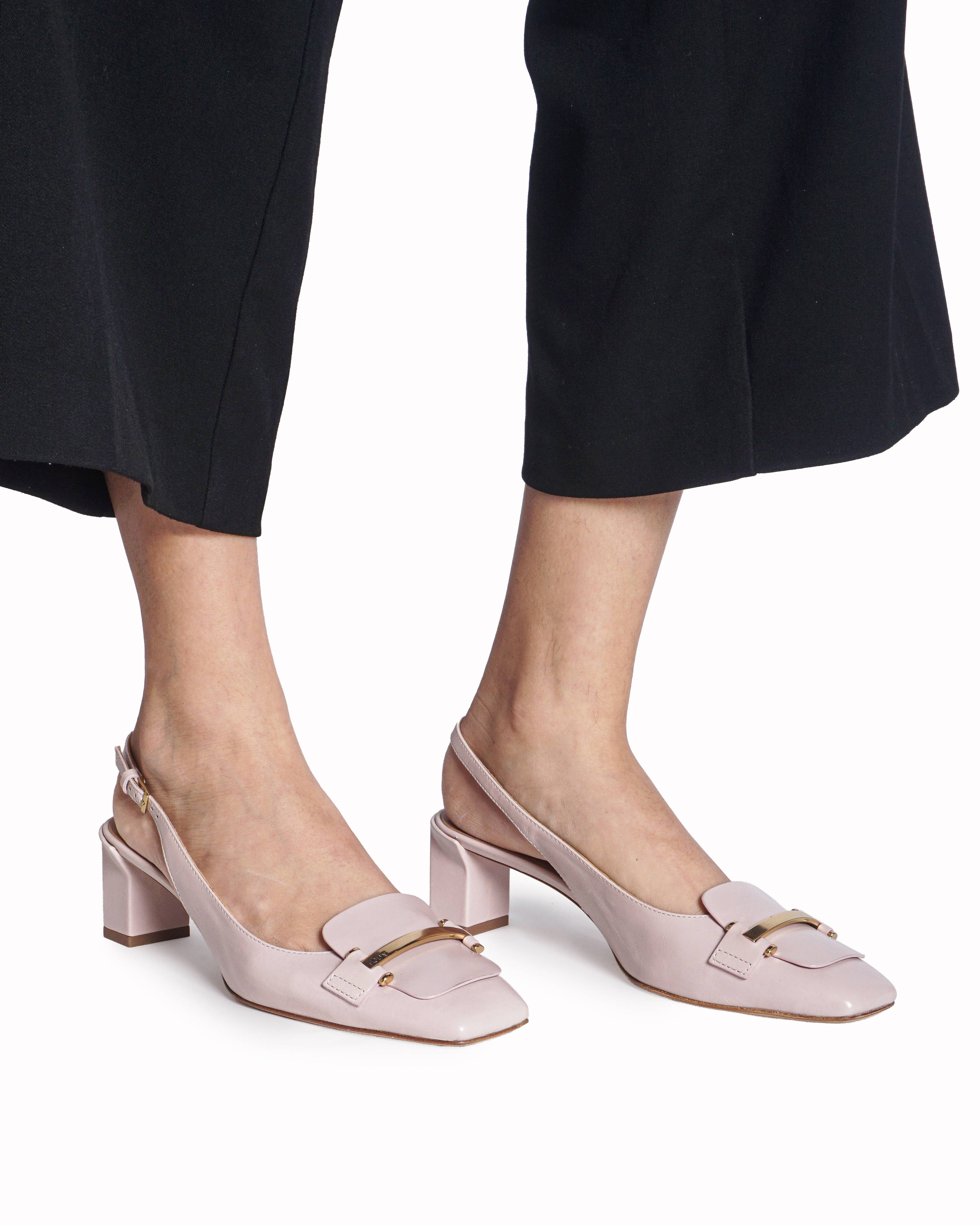 Tod's Blush Pink Leather Metal Bar Hardware Slingback Pumps