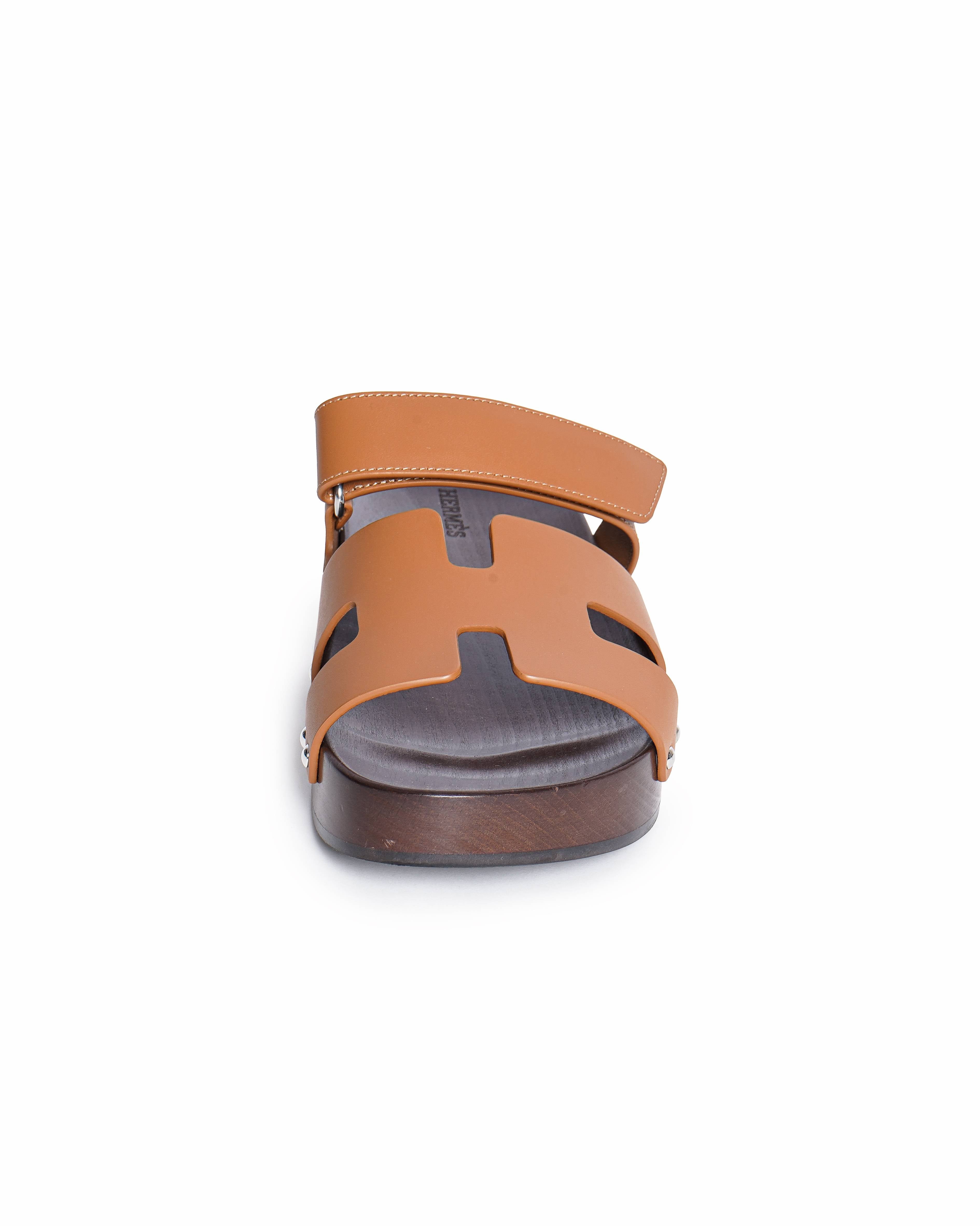 Hermès Chypre Brown Leather Sandals