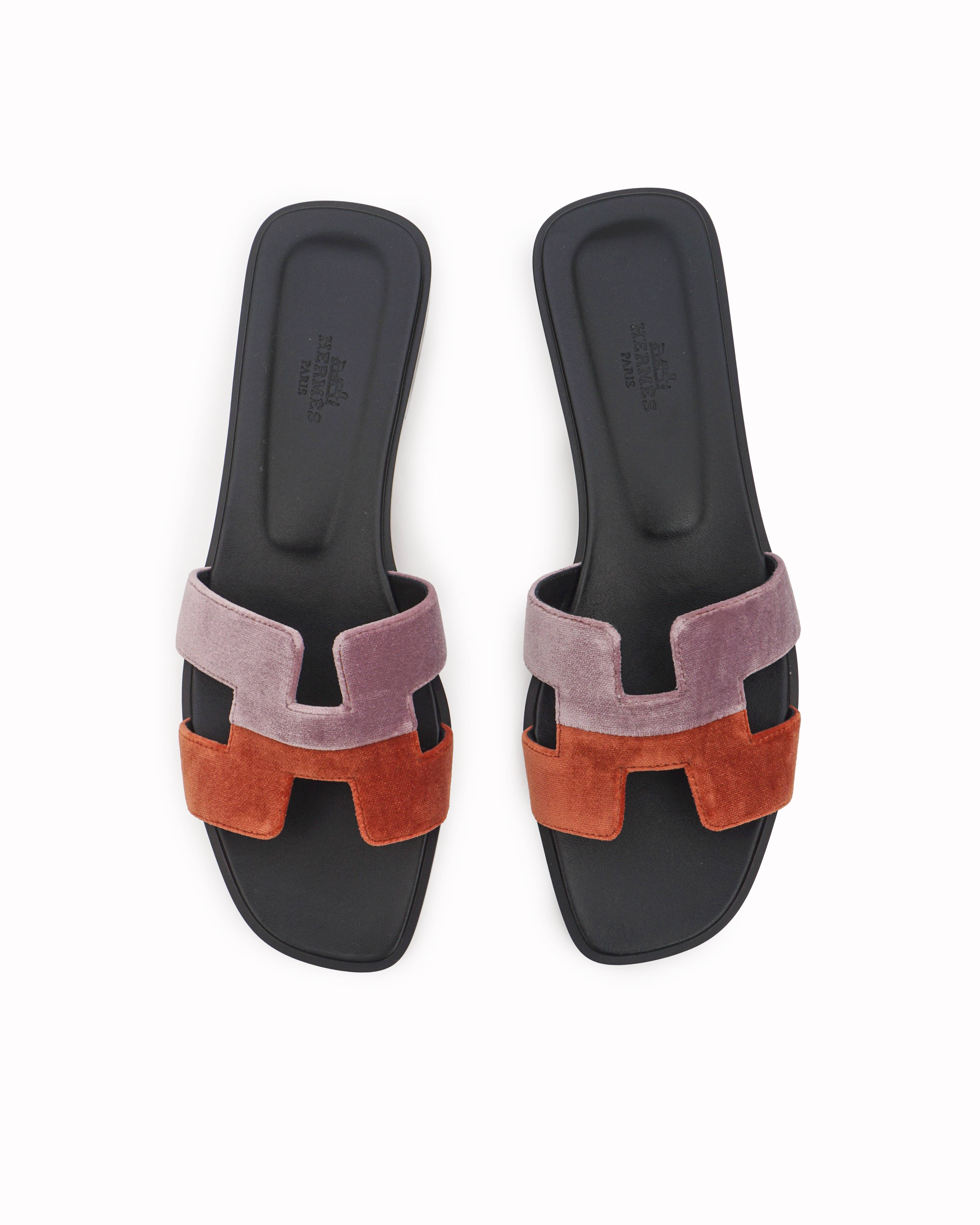Hermès Colorblock Velvet Oran Sandals In Lilac Orange