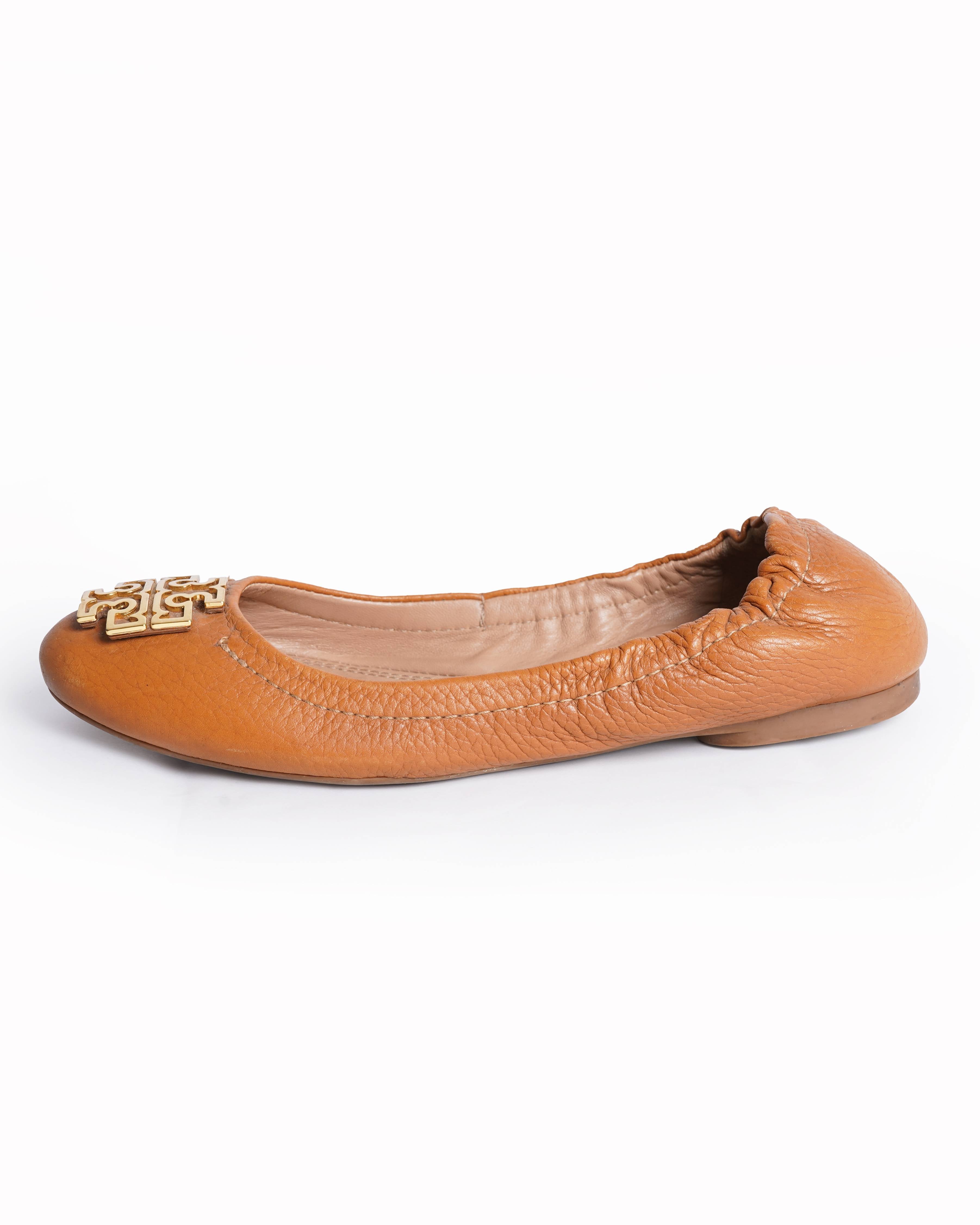 Tory Burch
pebbled leather melinda ballet flats