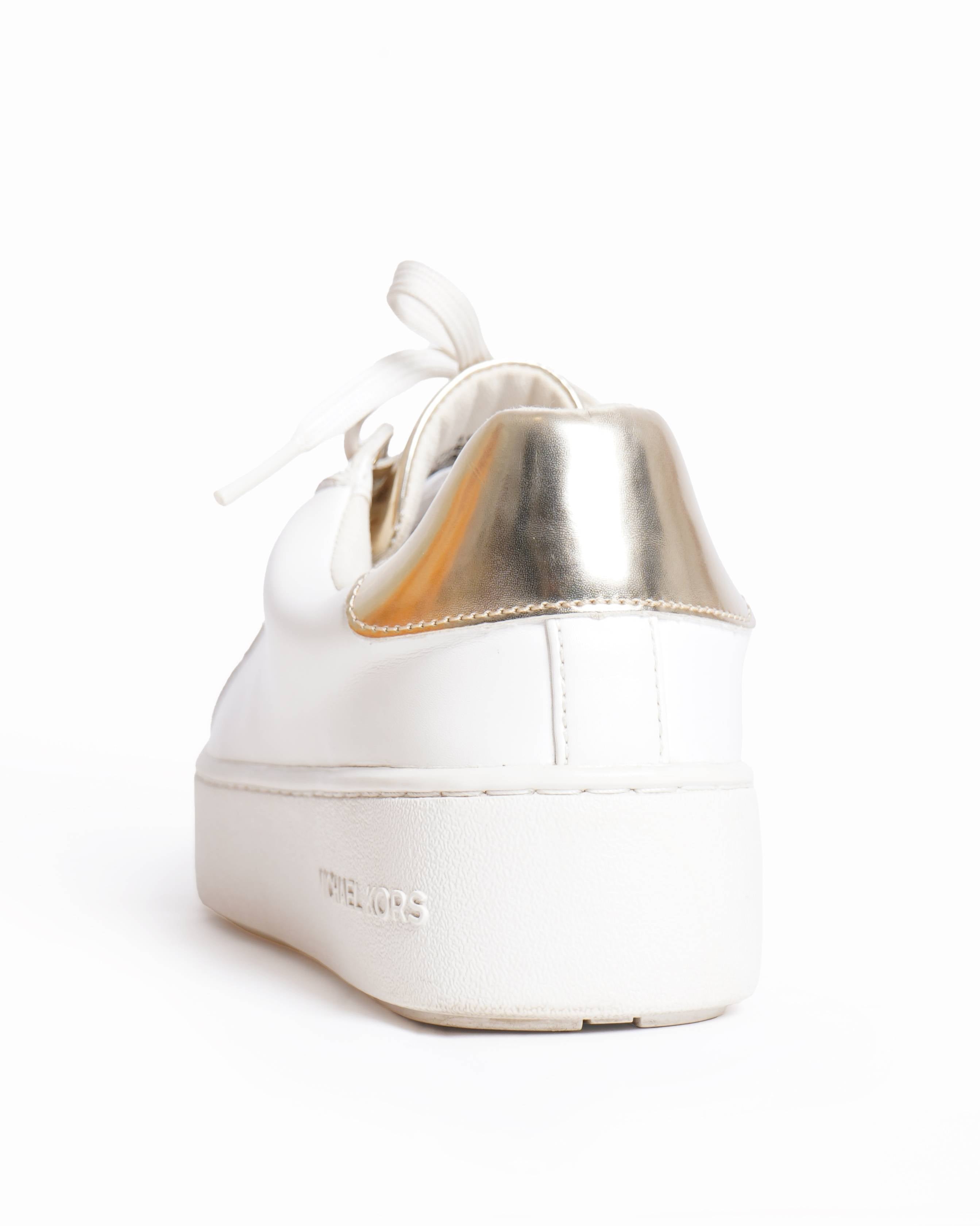 Michael Kors
Poppy Gold Metallic Trim Sneaker