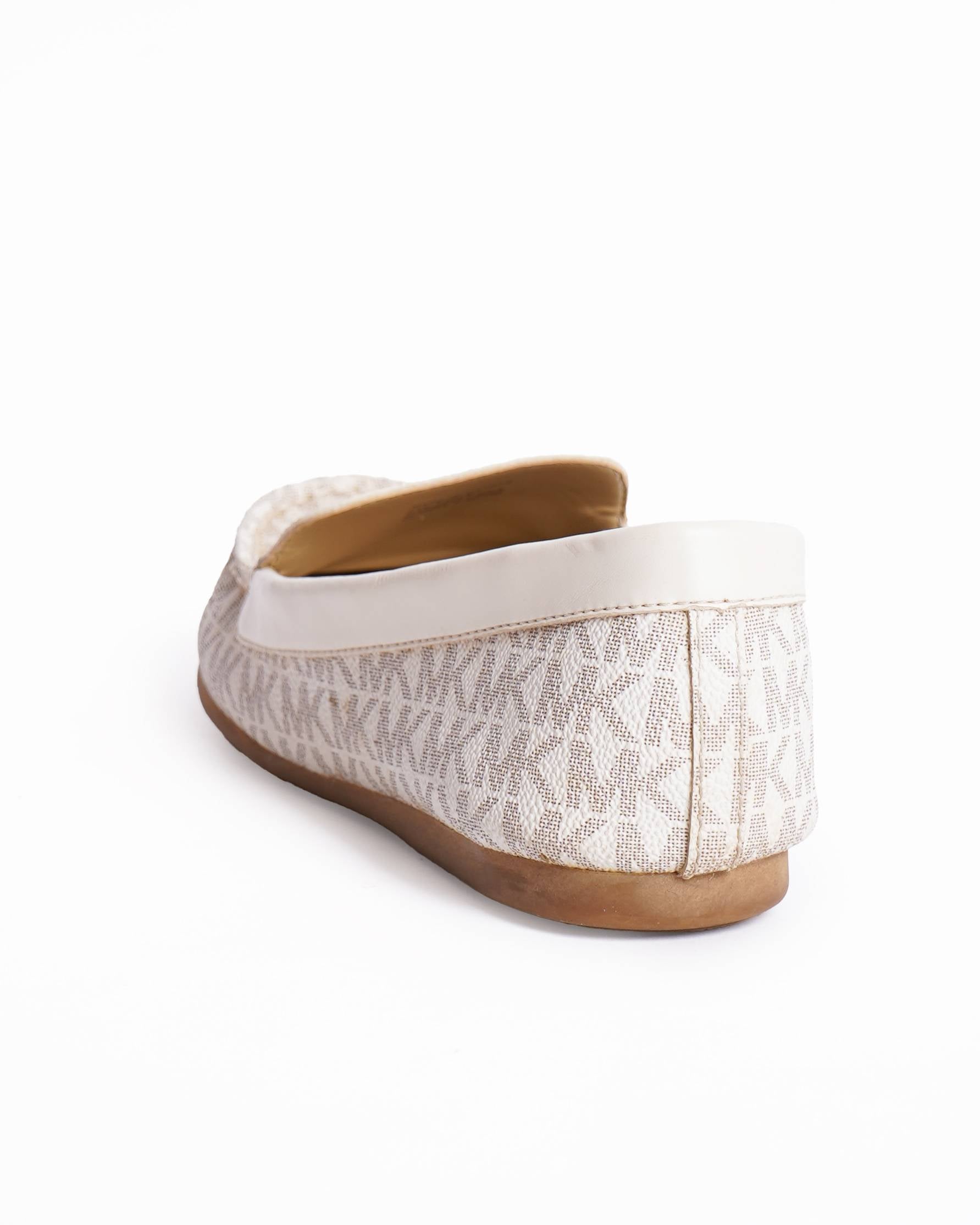 Michael kors vanilla reed signature logo loafers