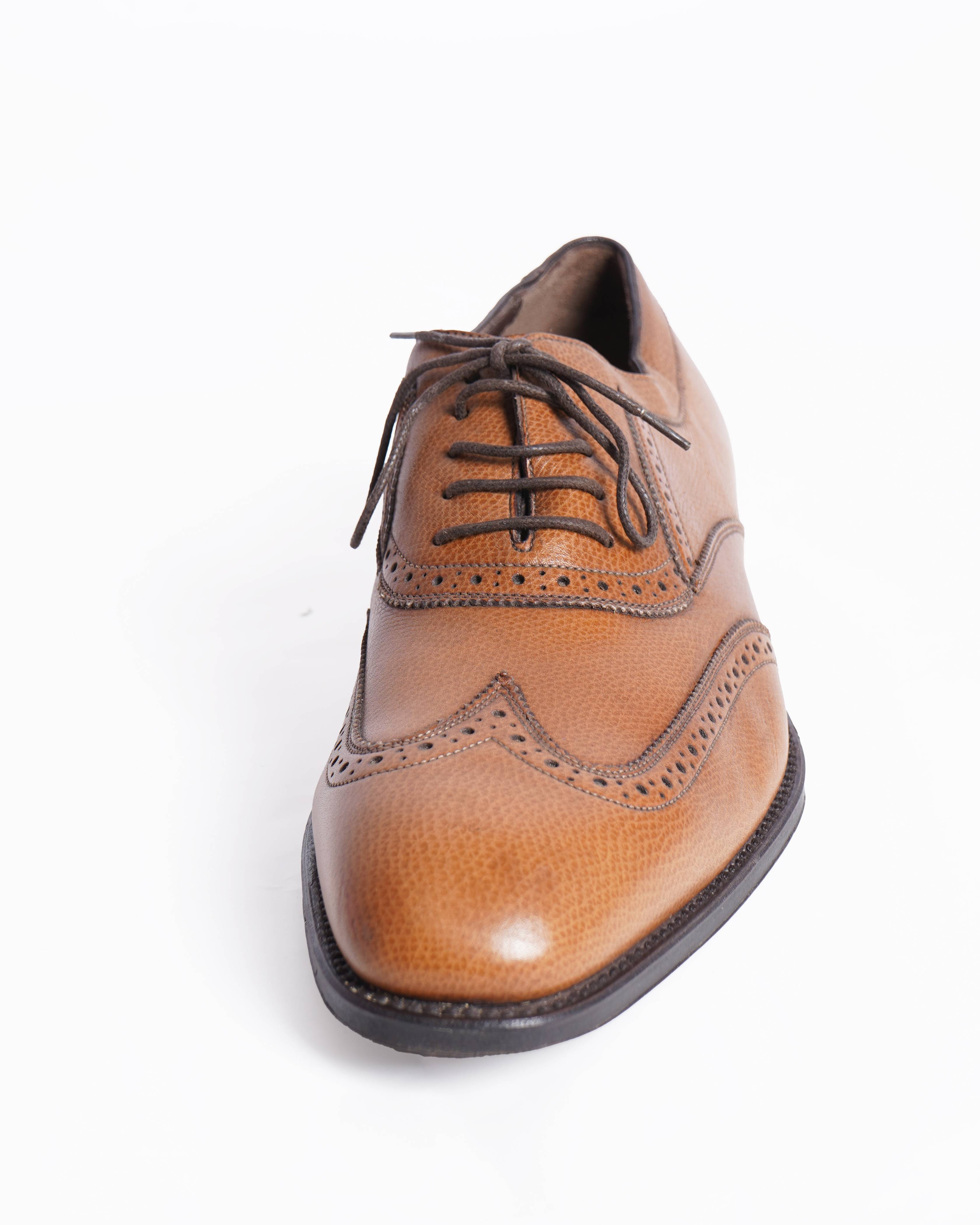 Salvatore Ferragamo Lace Up Leather shoes in Brown