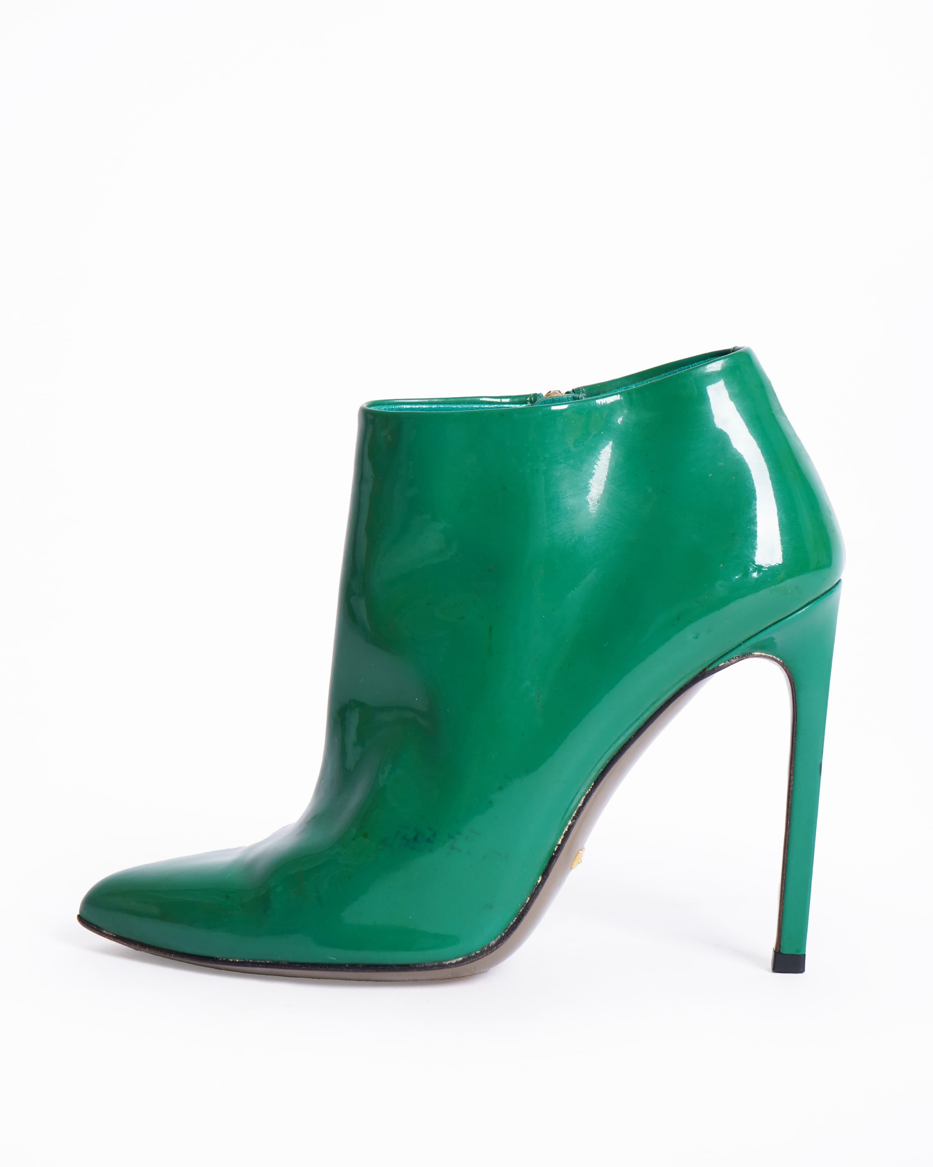 Gucci Patent Leather Ankle Boots In Green
