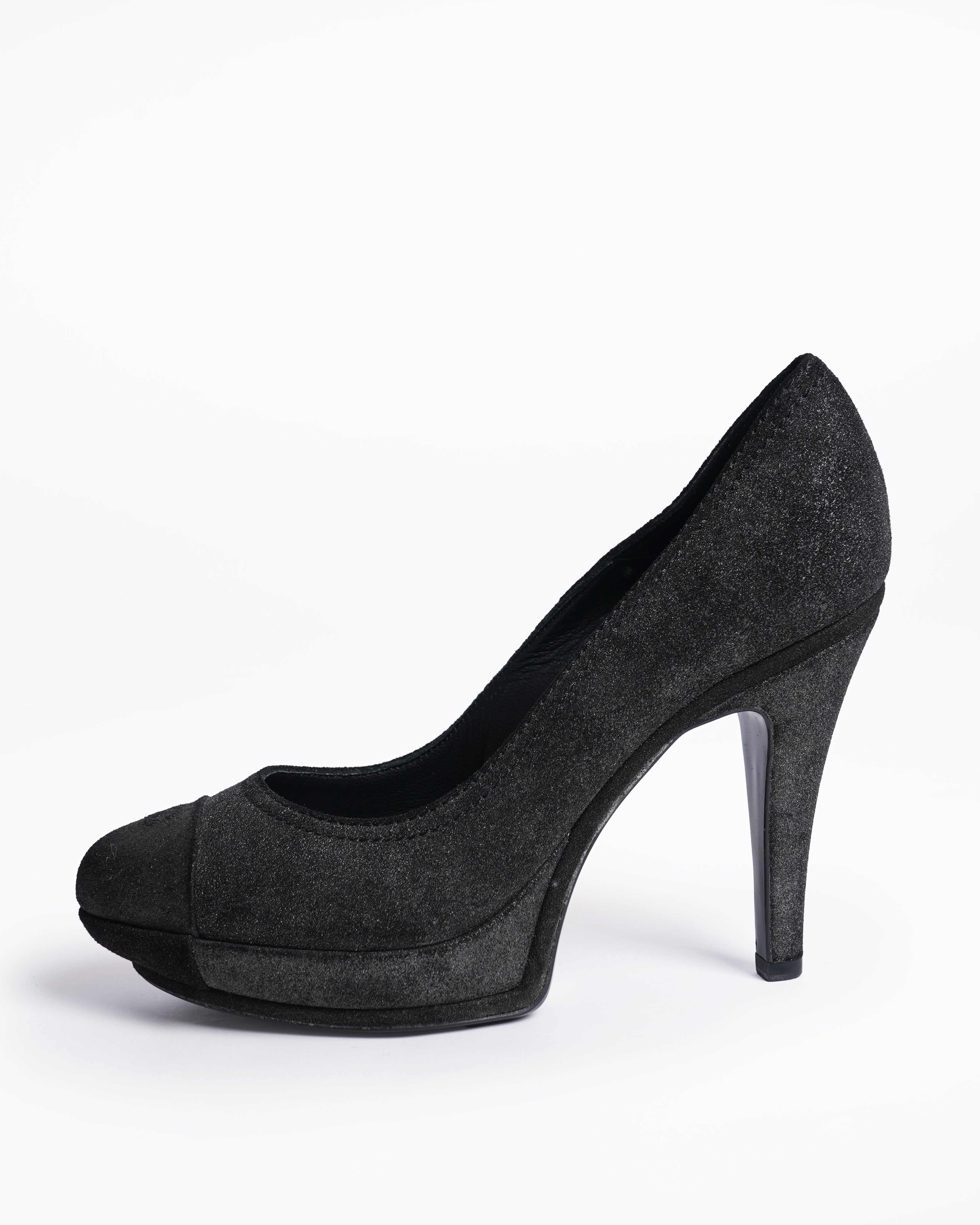 Chanel Leather Pumps In Black & Bronze
