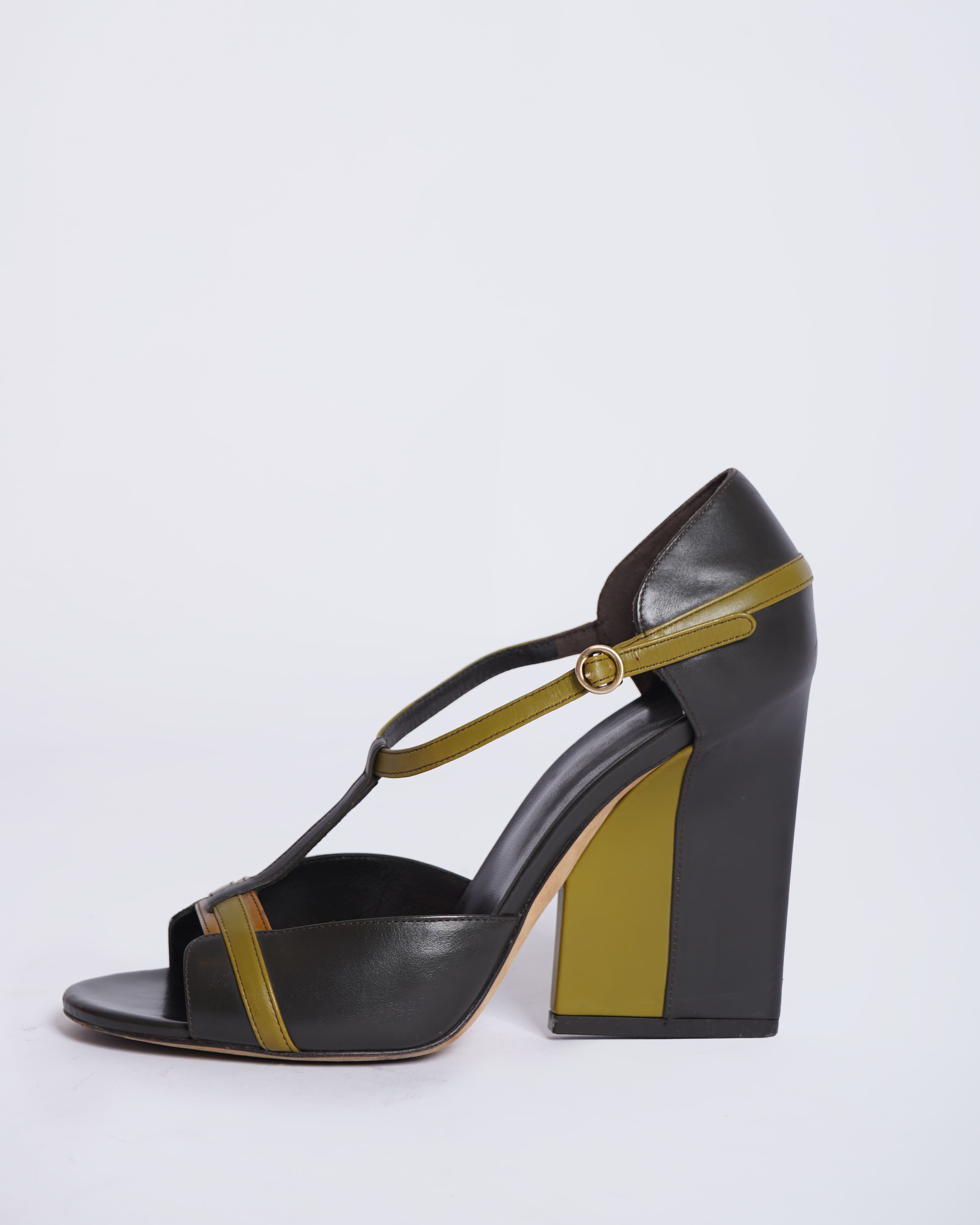Bally heels in Black & Olive