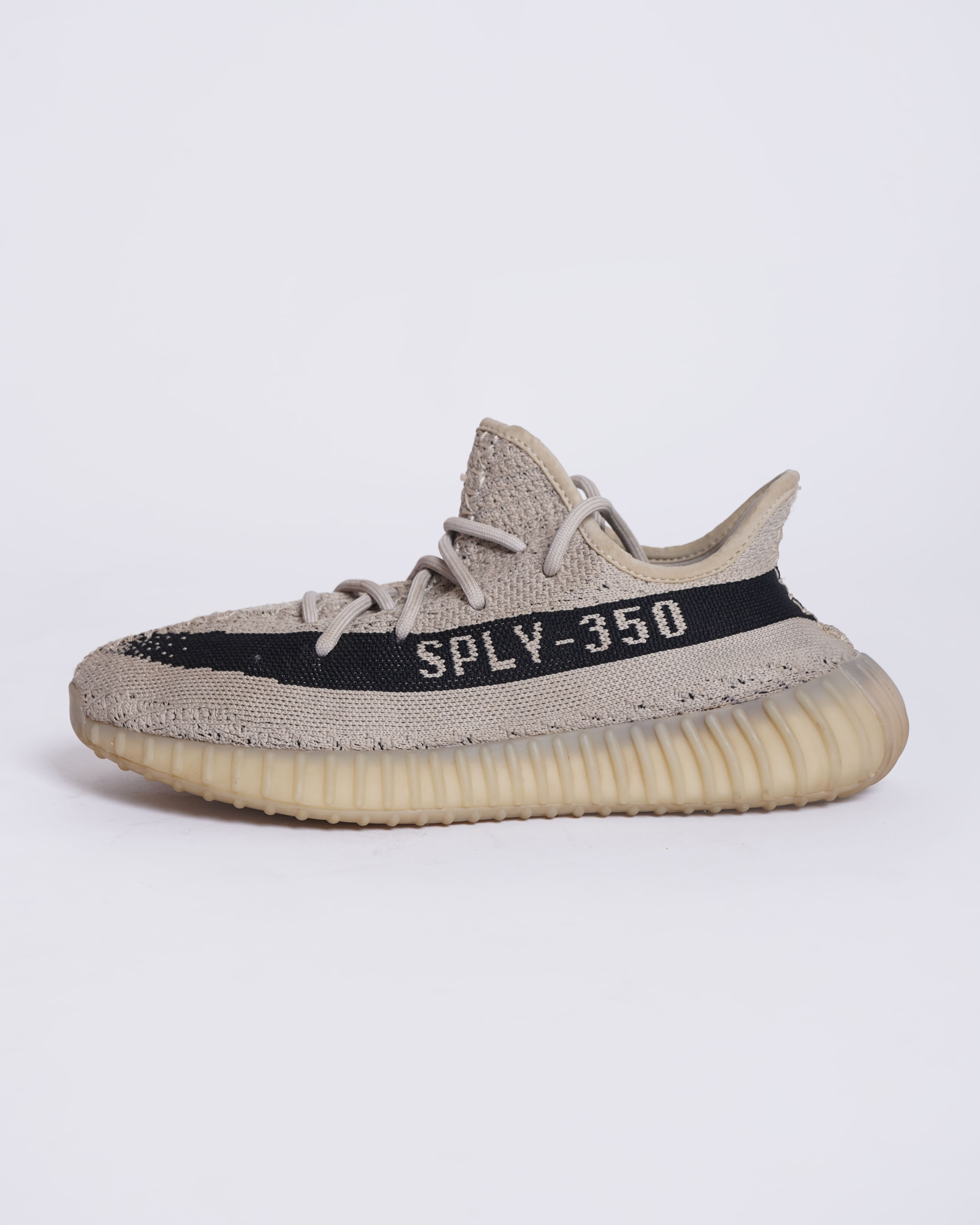 Yeezy x Adidas Knit V2 Trainers