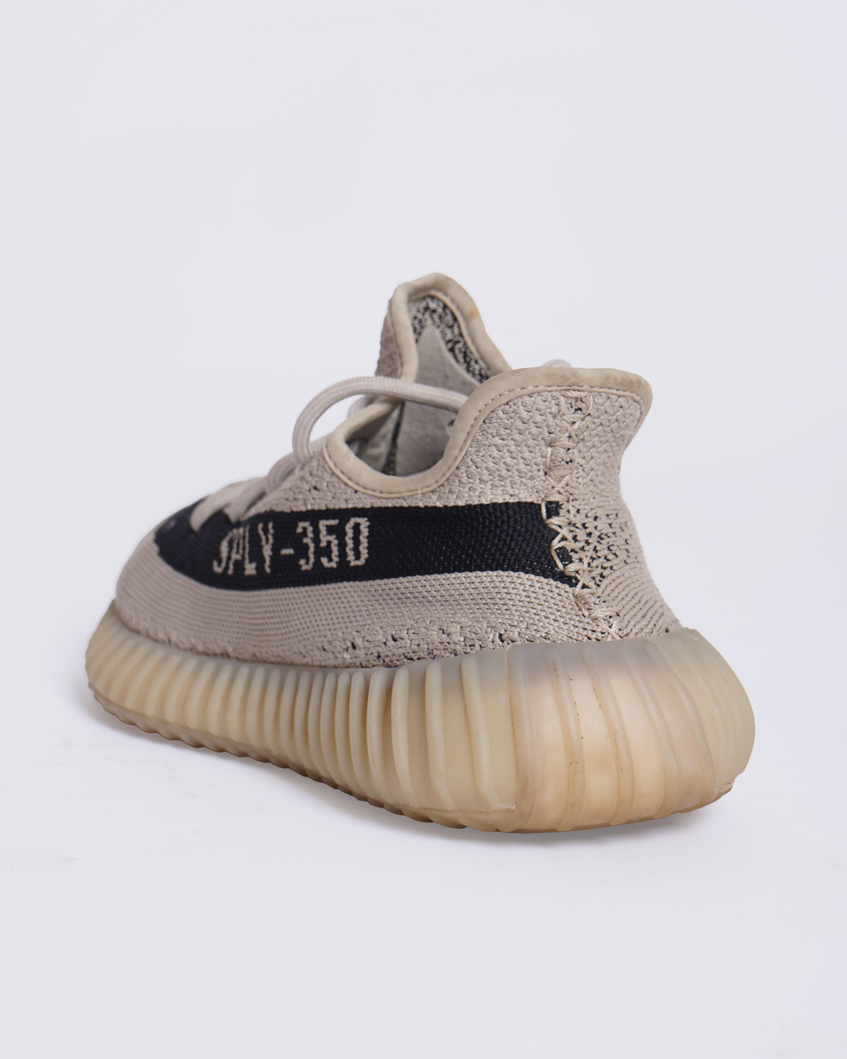 Yeezy x Adidas Knit V2 Trainers