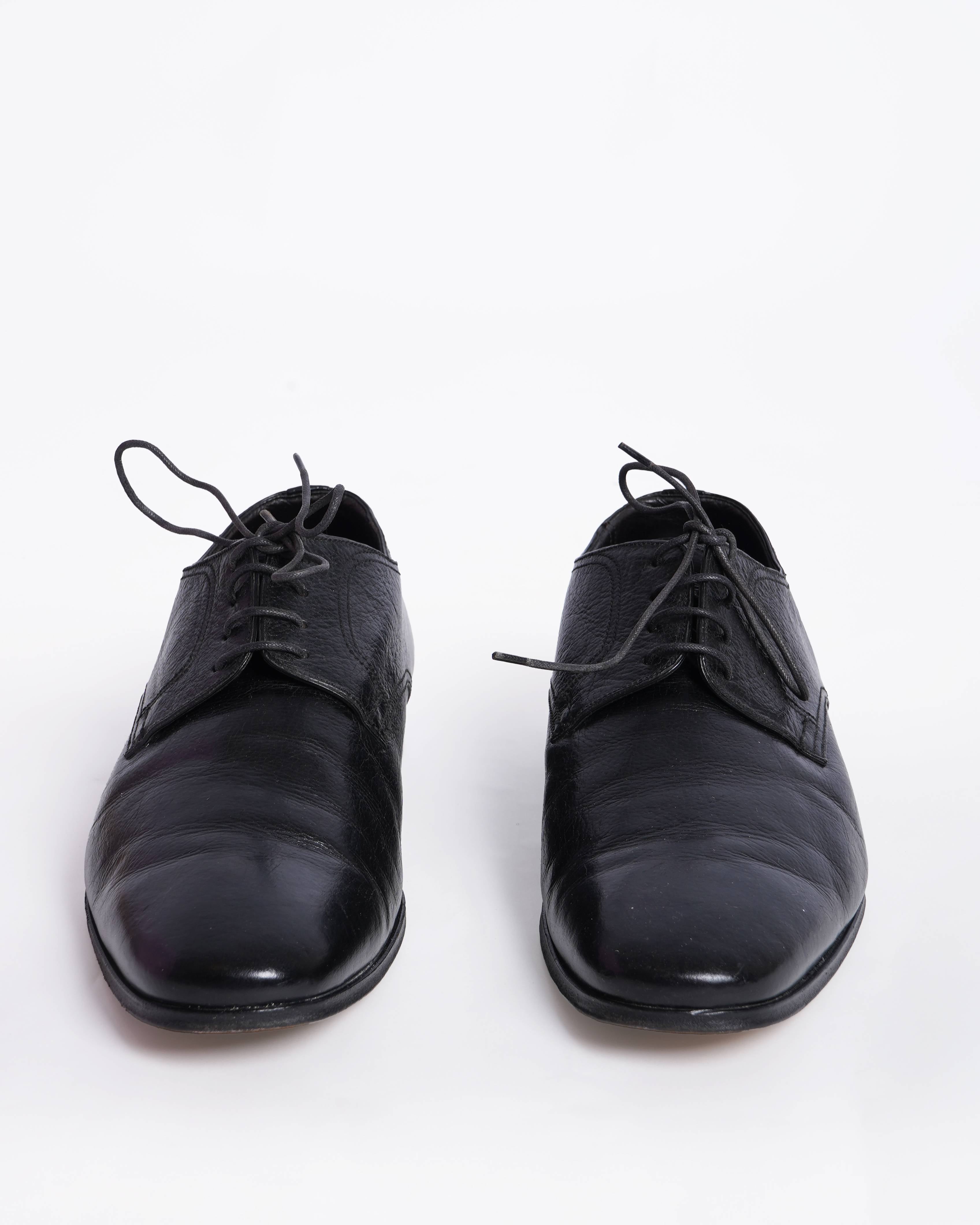 Bally
Leather lace up shoes