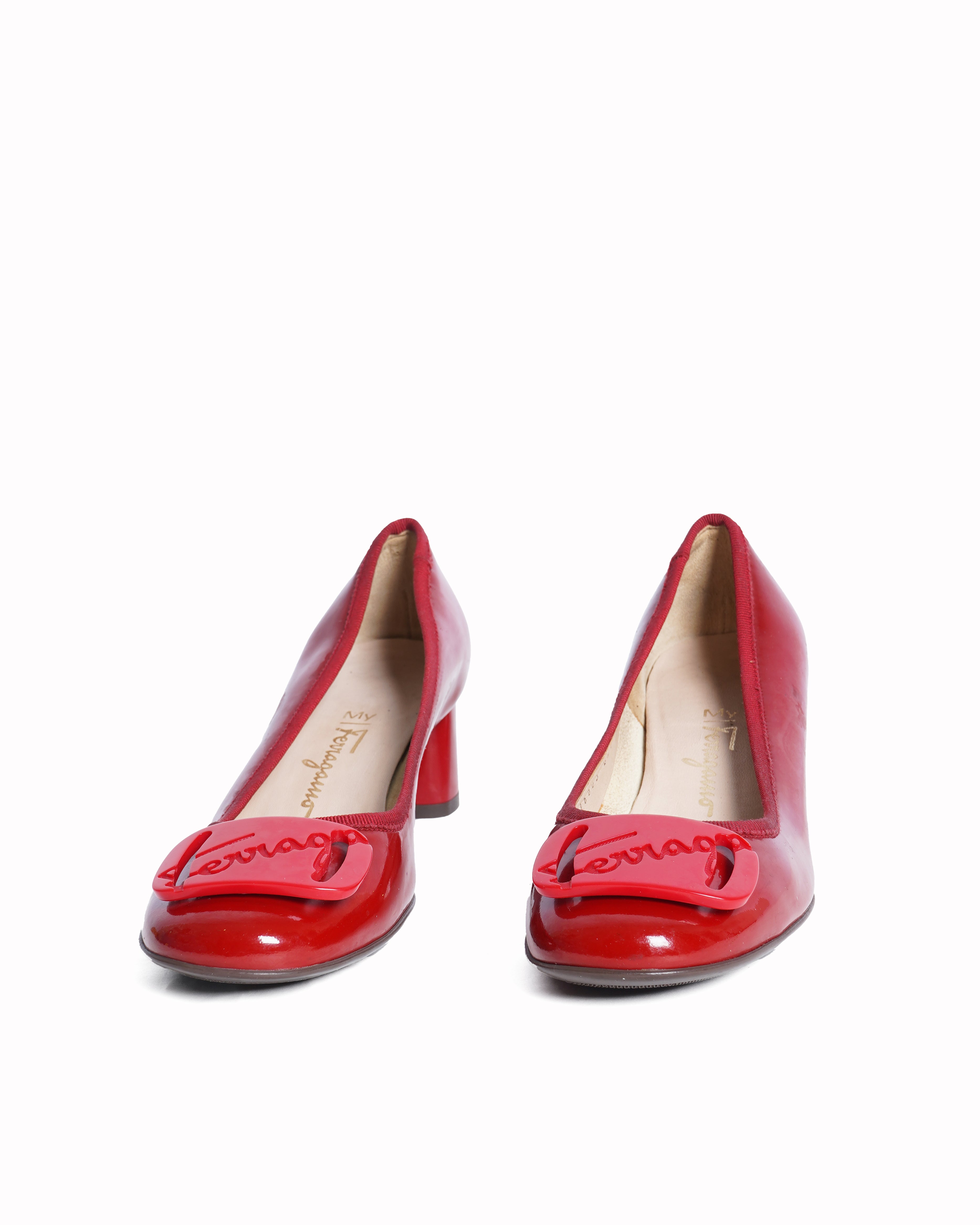 Salvatore Ferragamo ballet Pumps in red