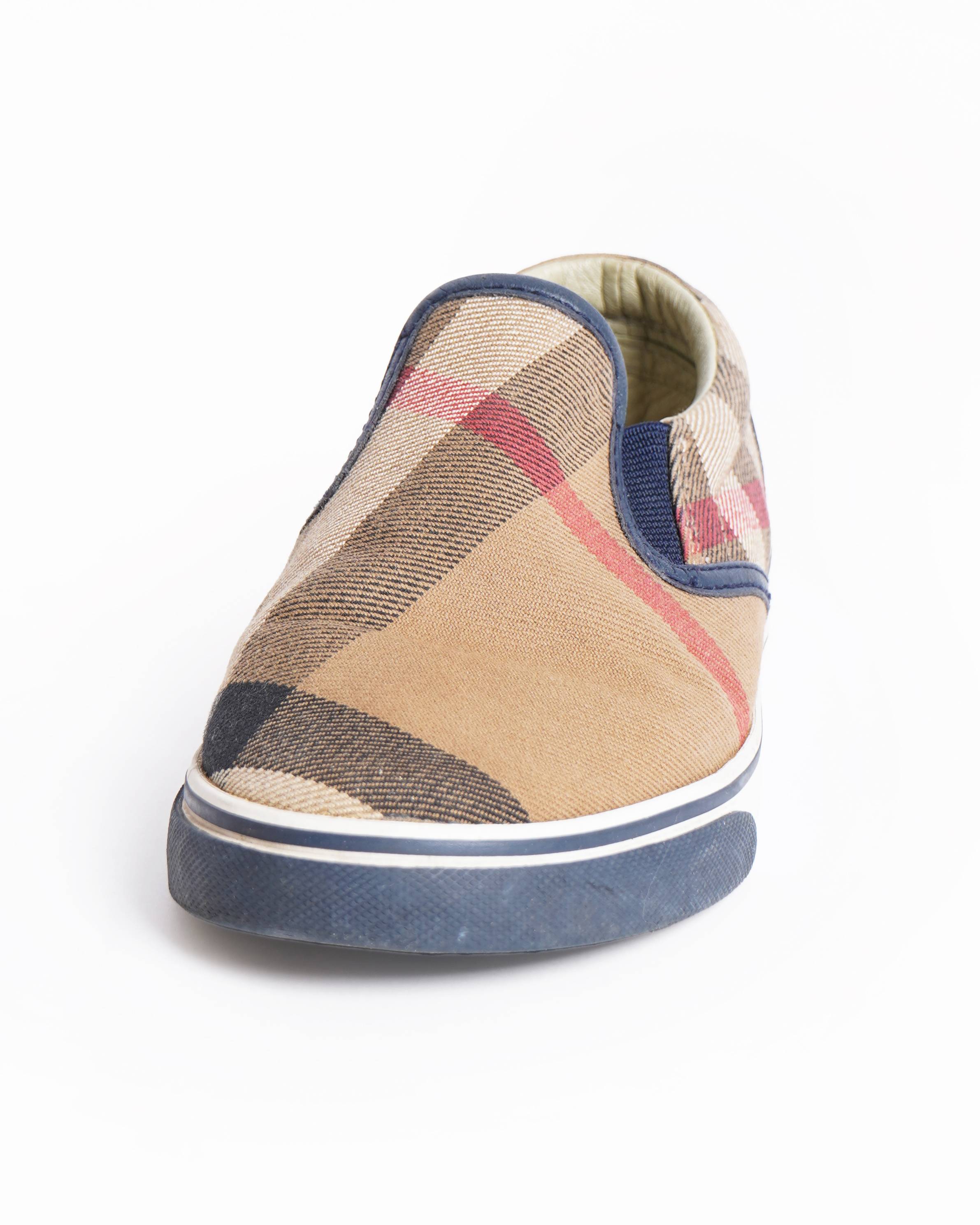 Burberry SneakersCanvas Shoes Slip-on