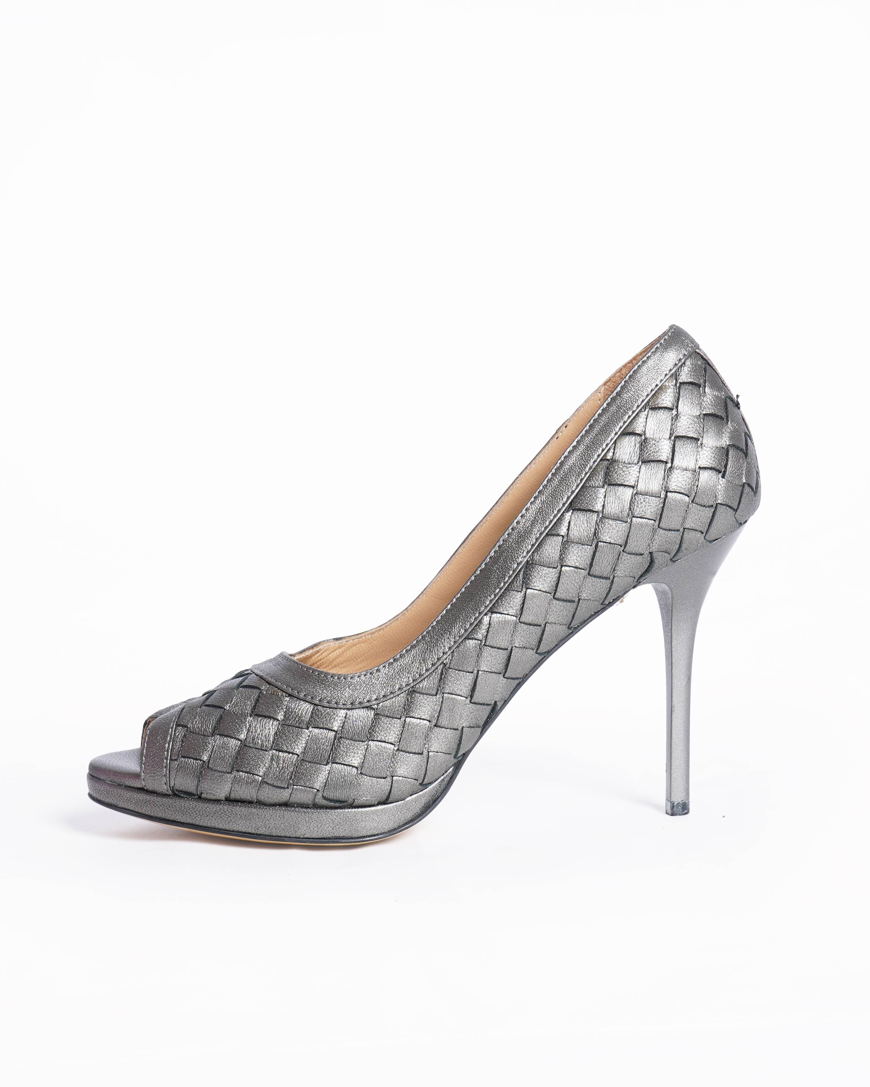 Bottega Veneta Nappa Leather Peep Toe Pumps