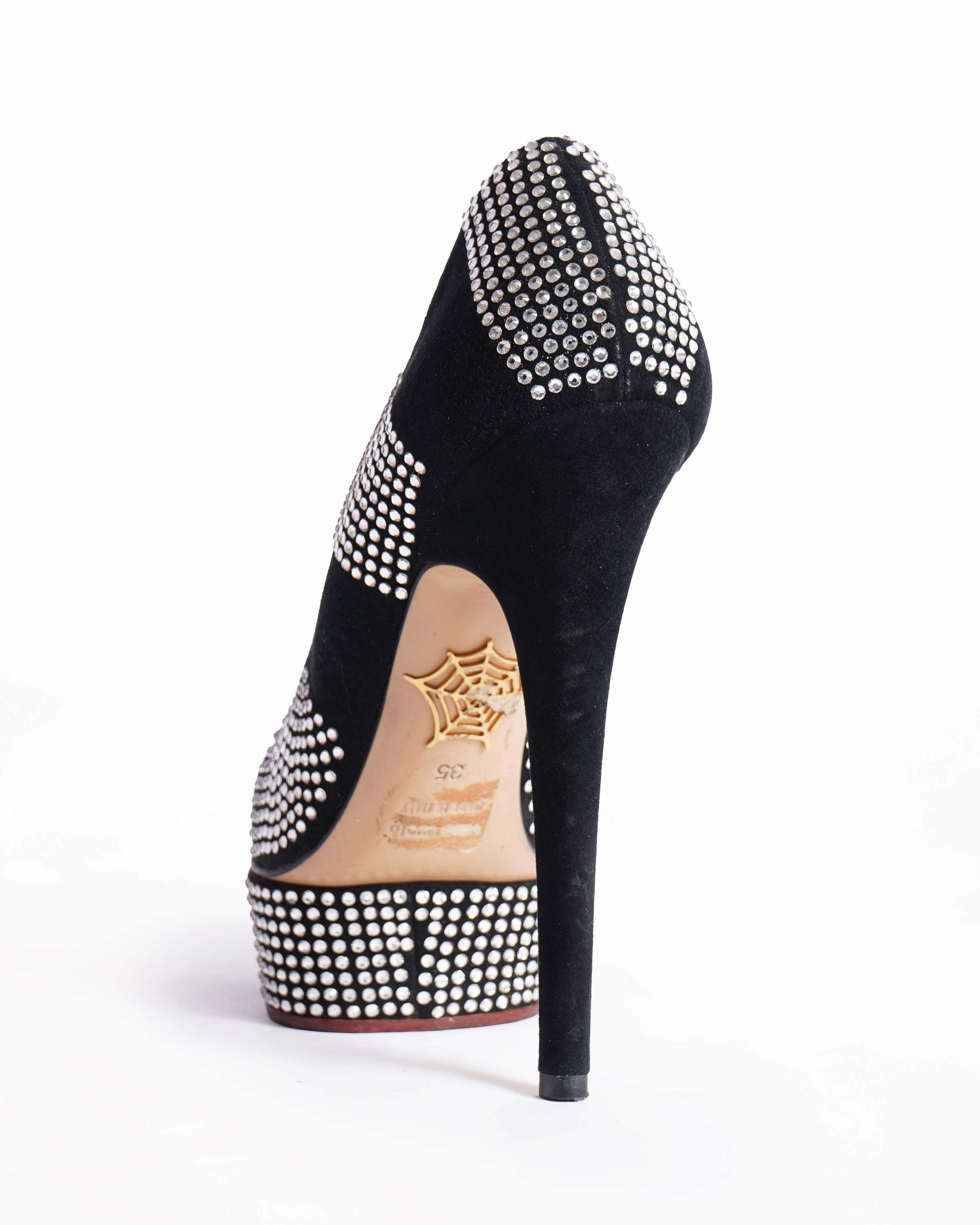 Charlotte Olympia Pumps In Suede Black