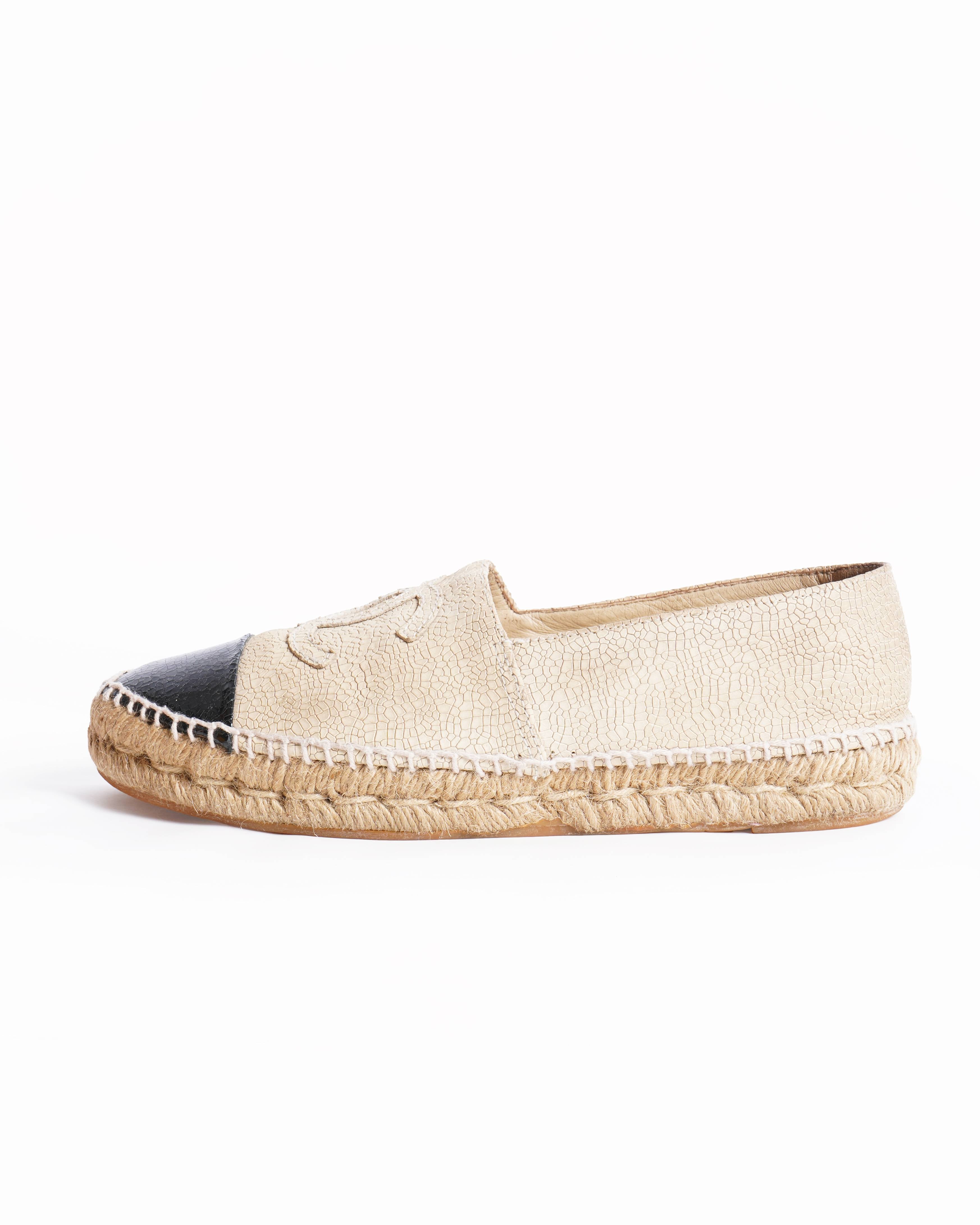 Chanel beige and black crackle leather espadrilles