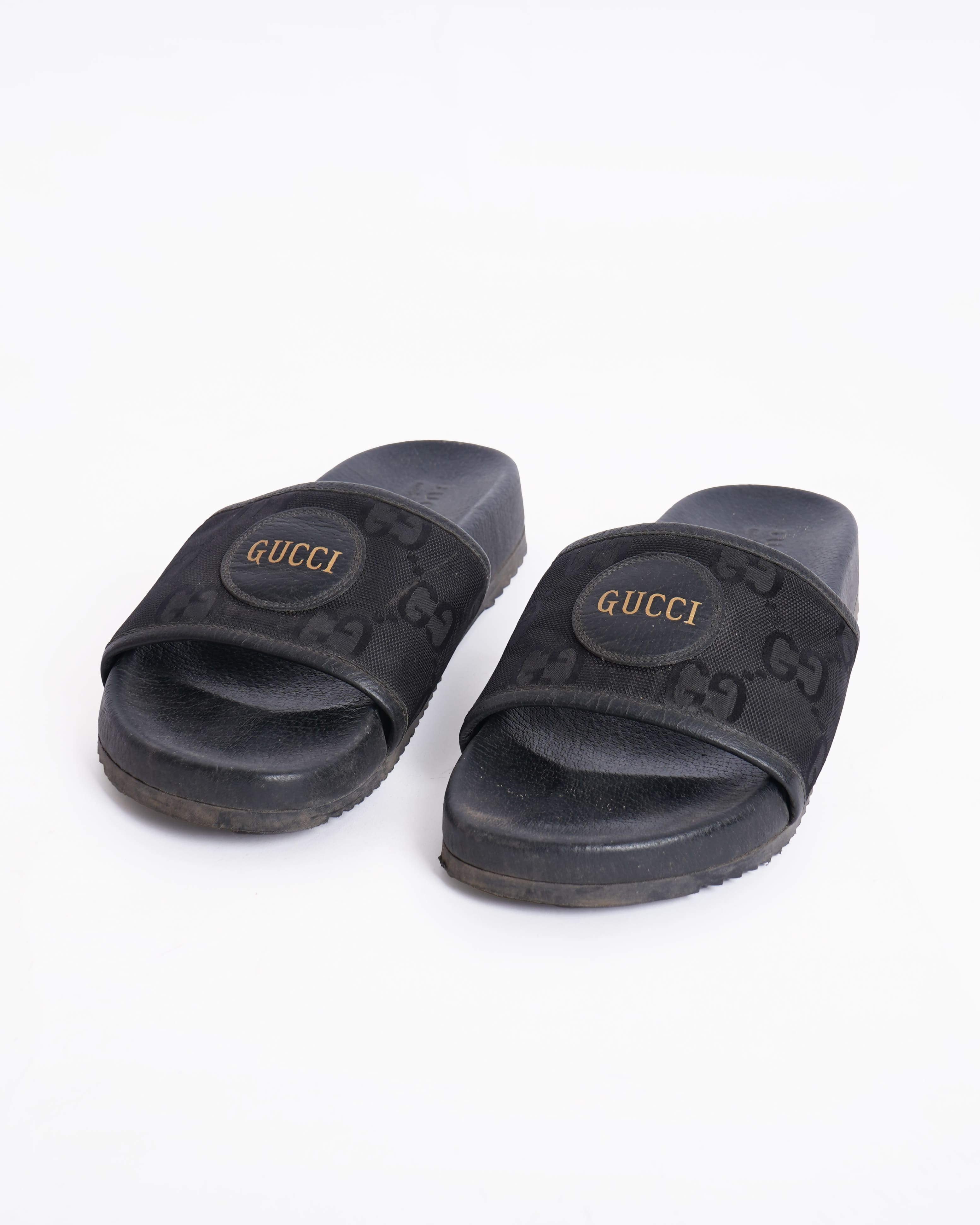 Gucci Sliders In Black Men