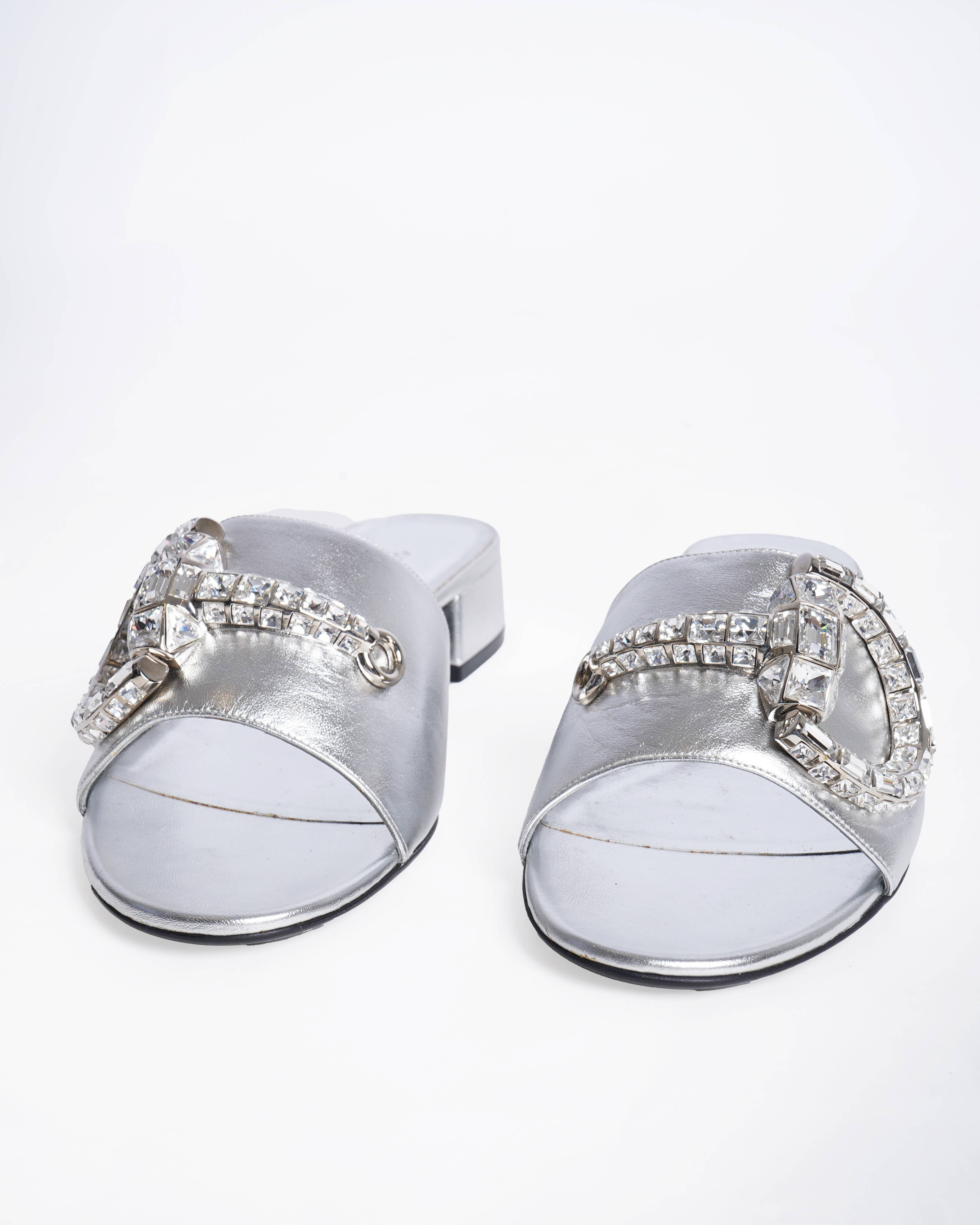 New Gucci Silver Leather Maxime Crystal Horsebit Slide Sandals