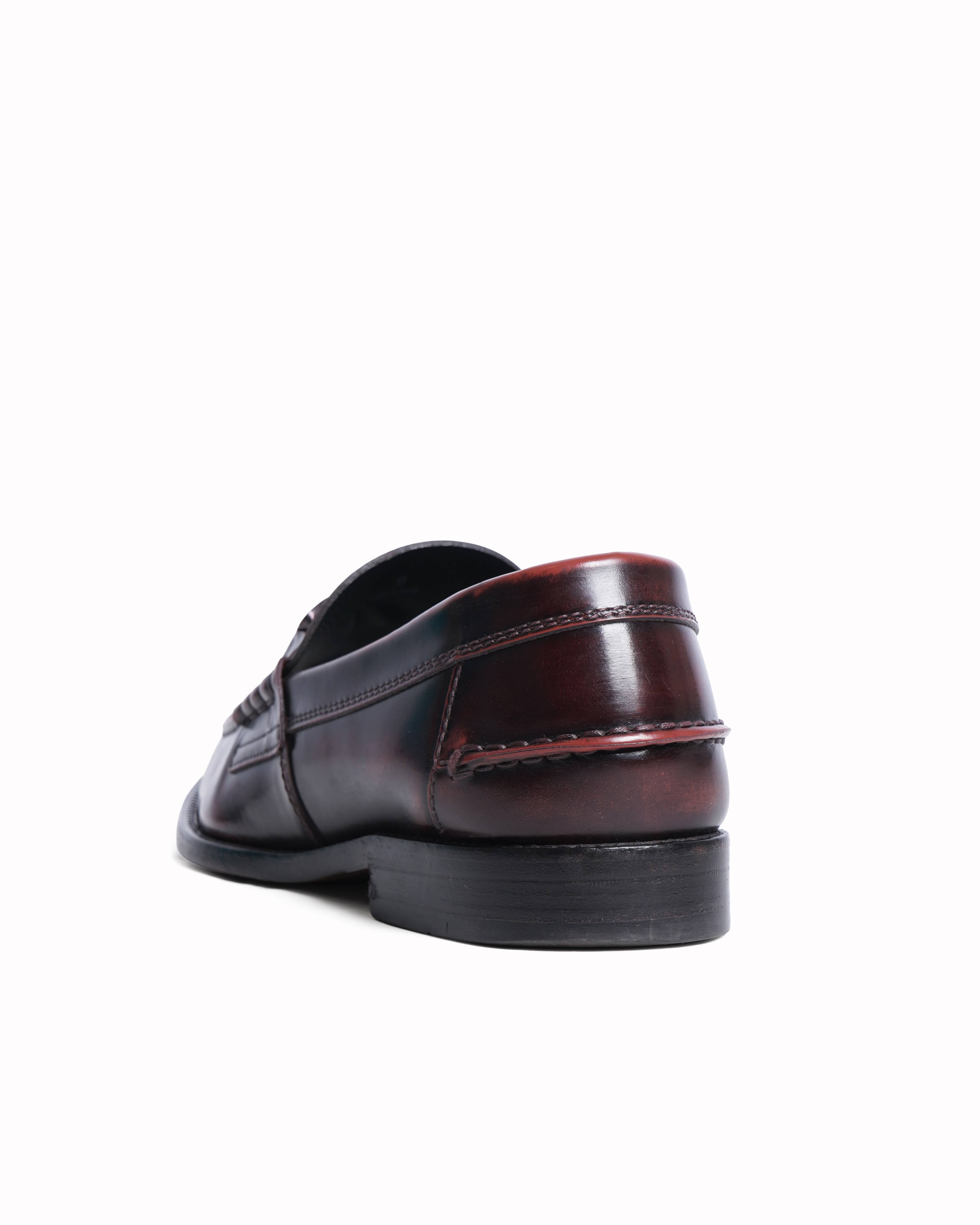 Tod's round toe loafers