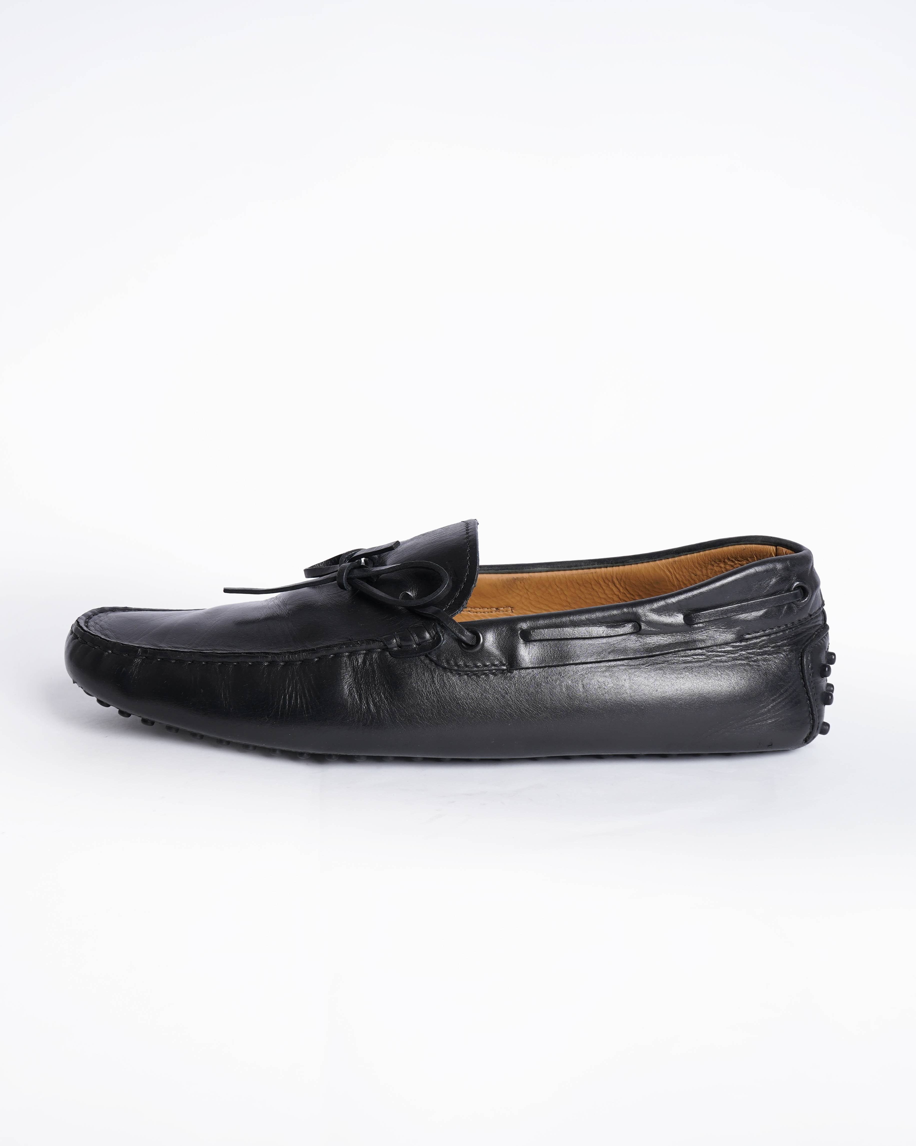 Tod's black leather men's loafers