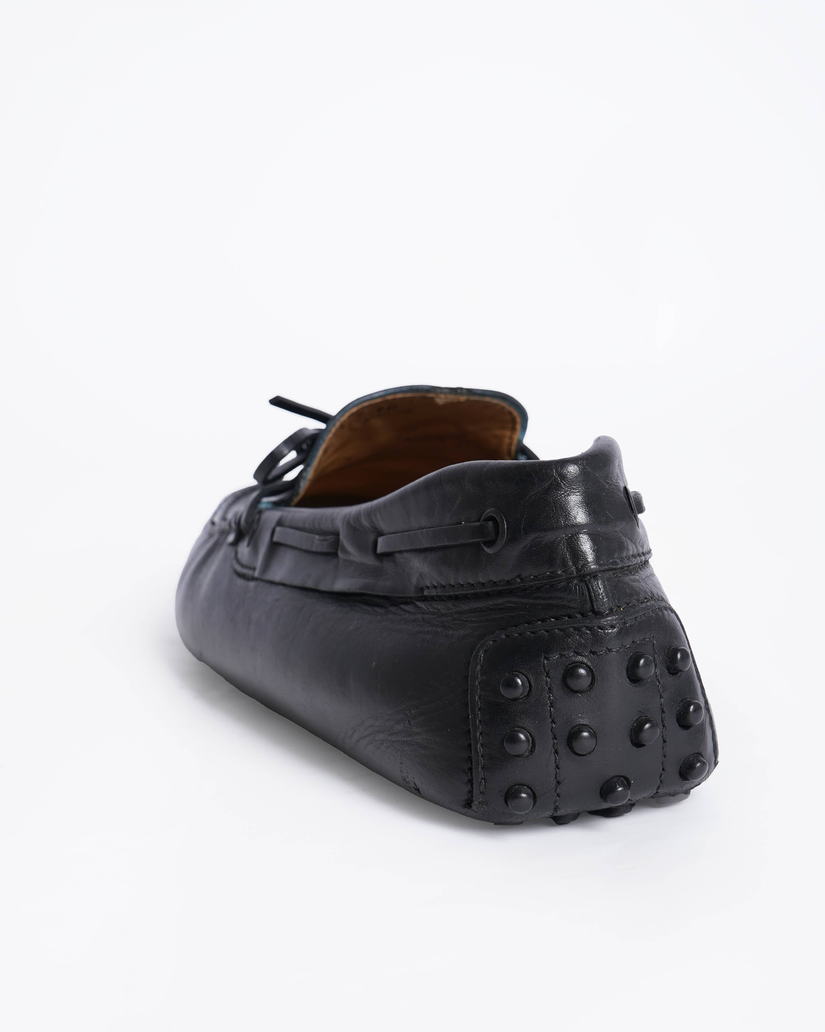 Tod's black leather men's loafers
