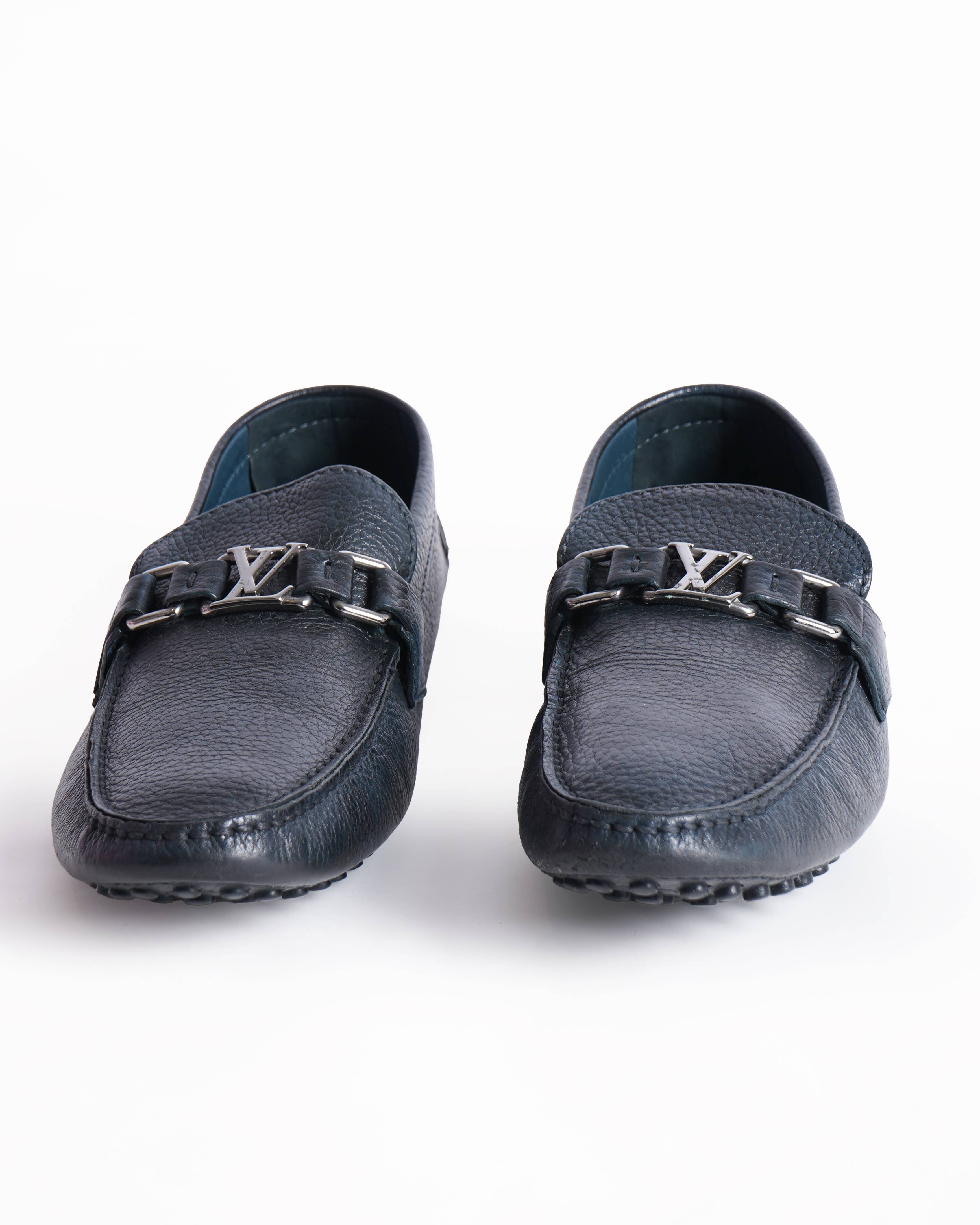 Louis vuitton 
Hockenheim leather loafers