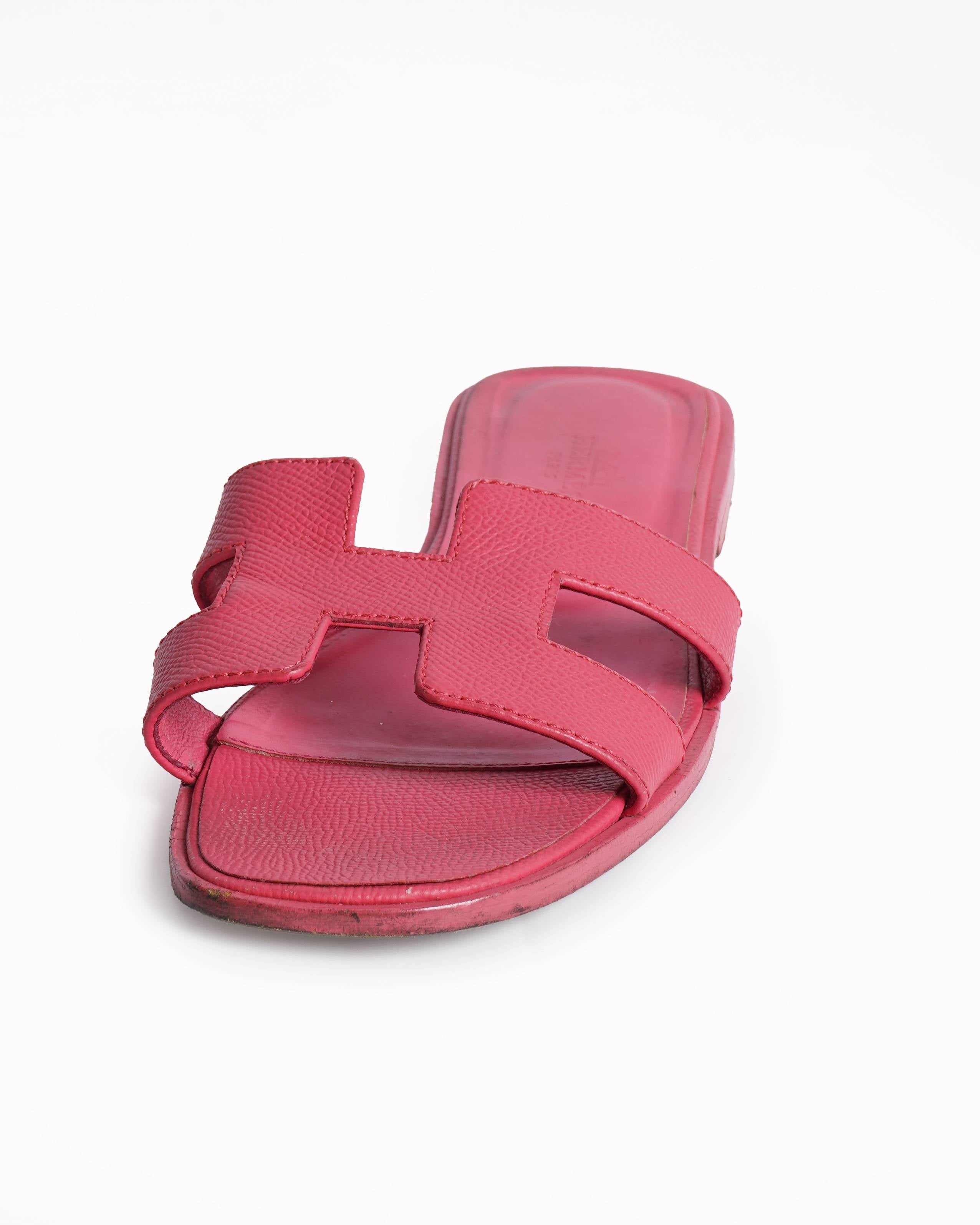Hermes Oran Sandals In Pink
