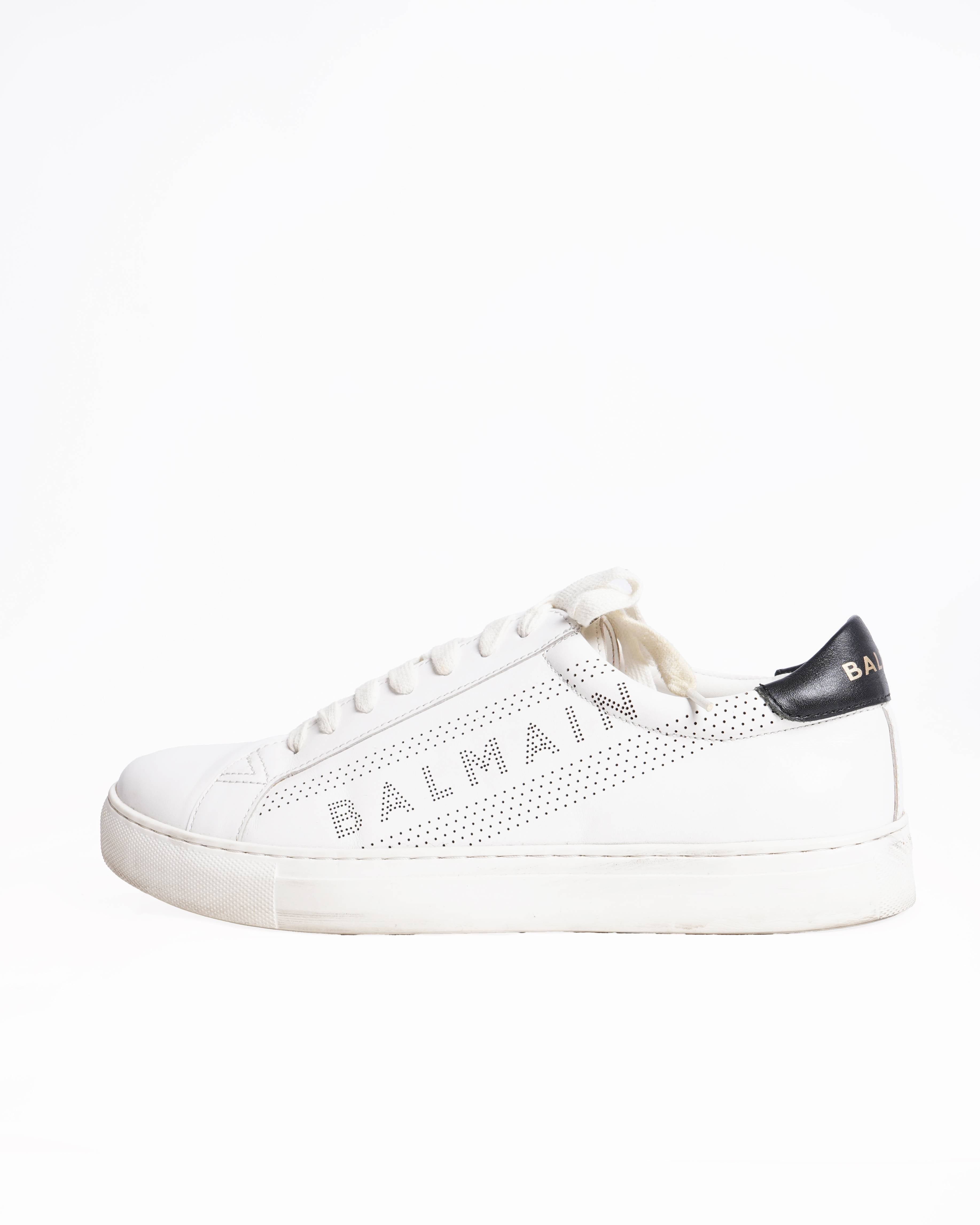 Balmain Men's Lace-up Shoes In White