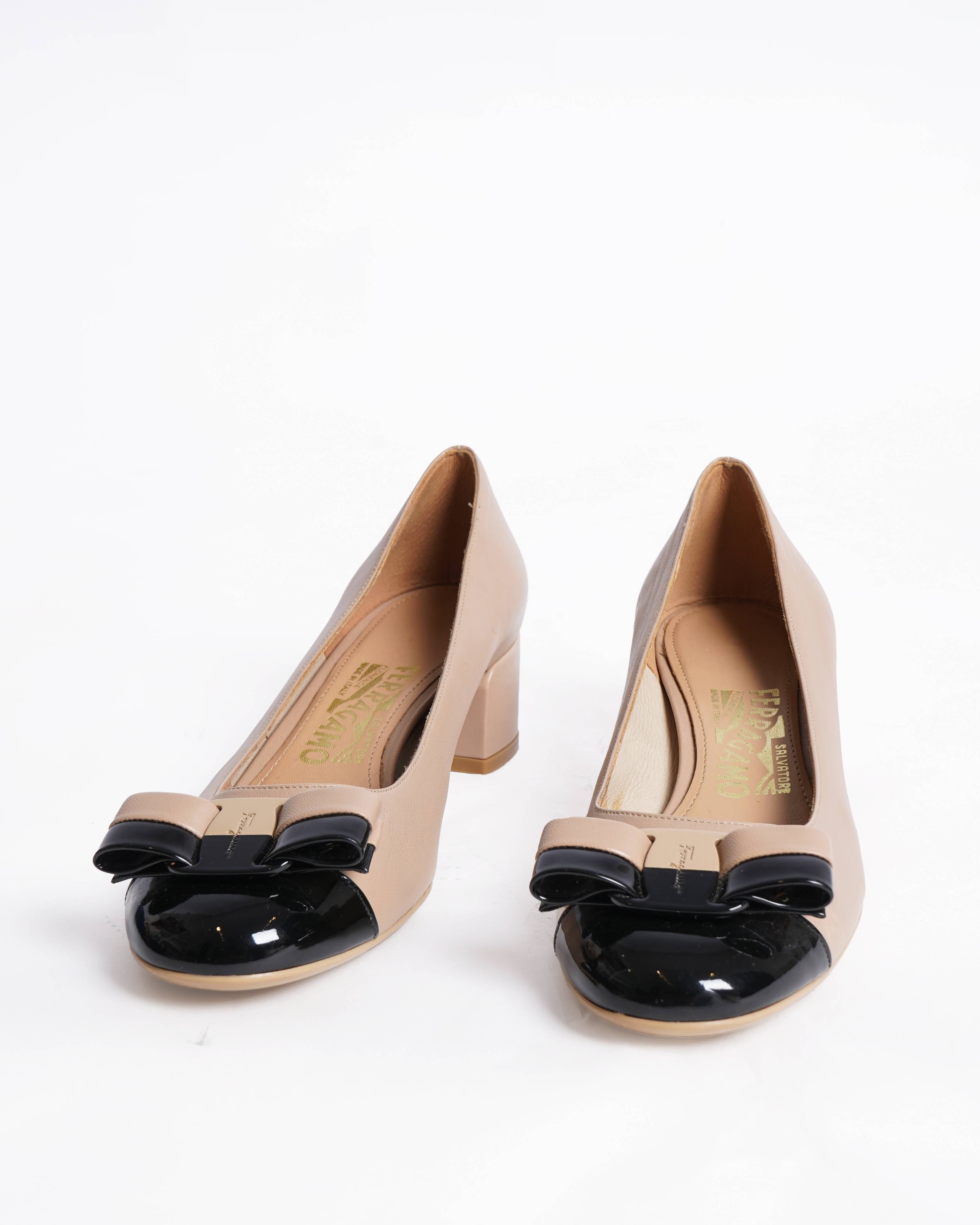 Salvatore Ferragamo Vara Bow block heels
