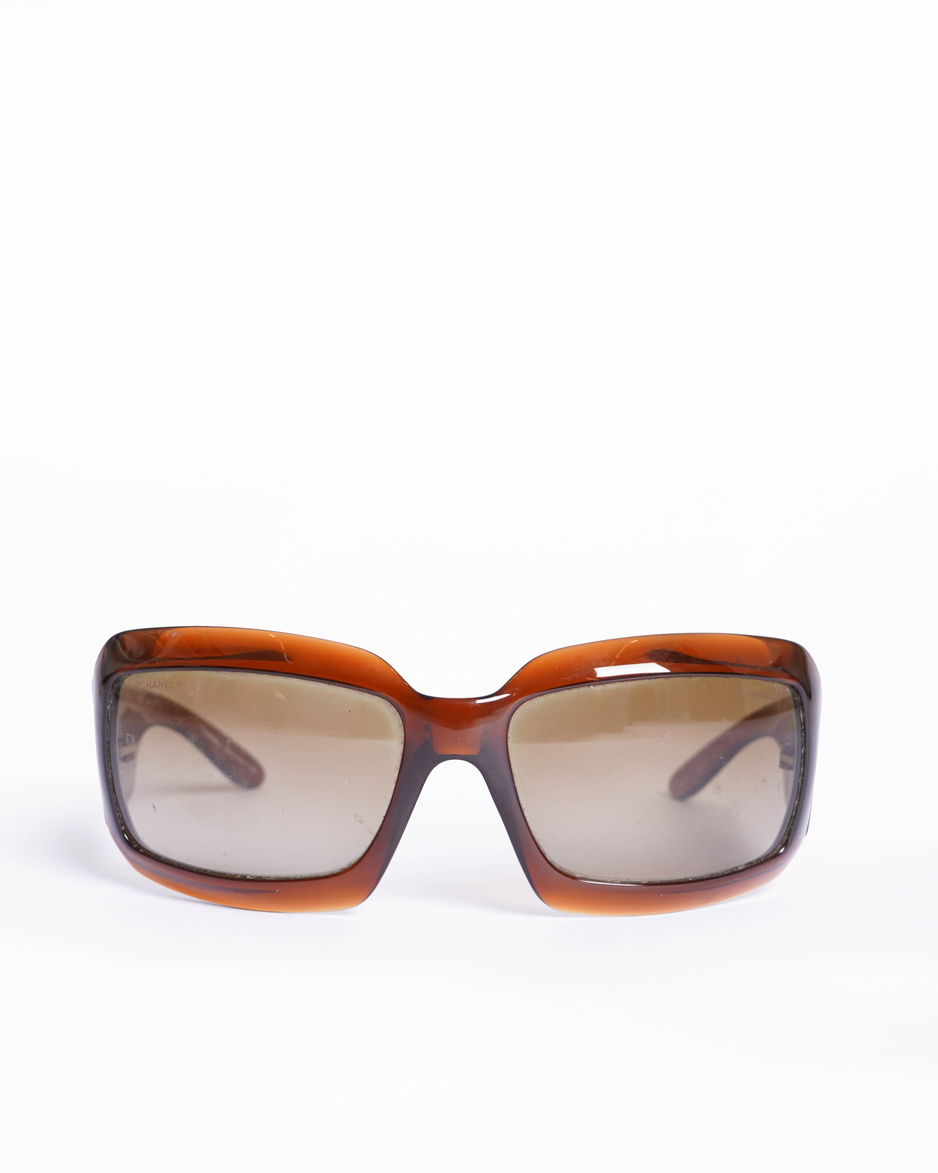 Chanel Brown Gradient Lens vintage sunglasses