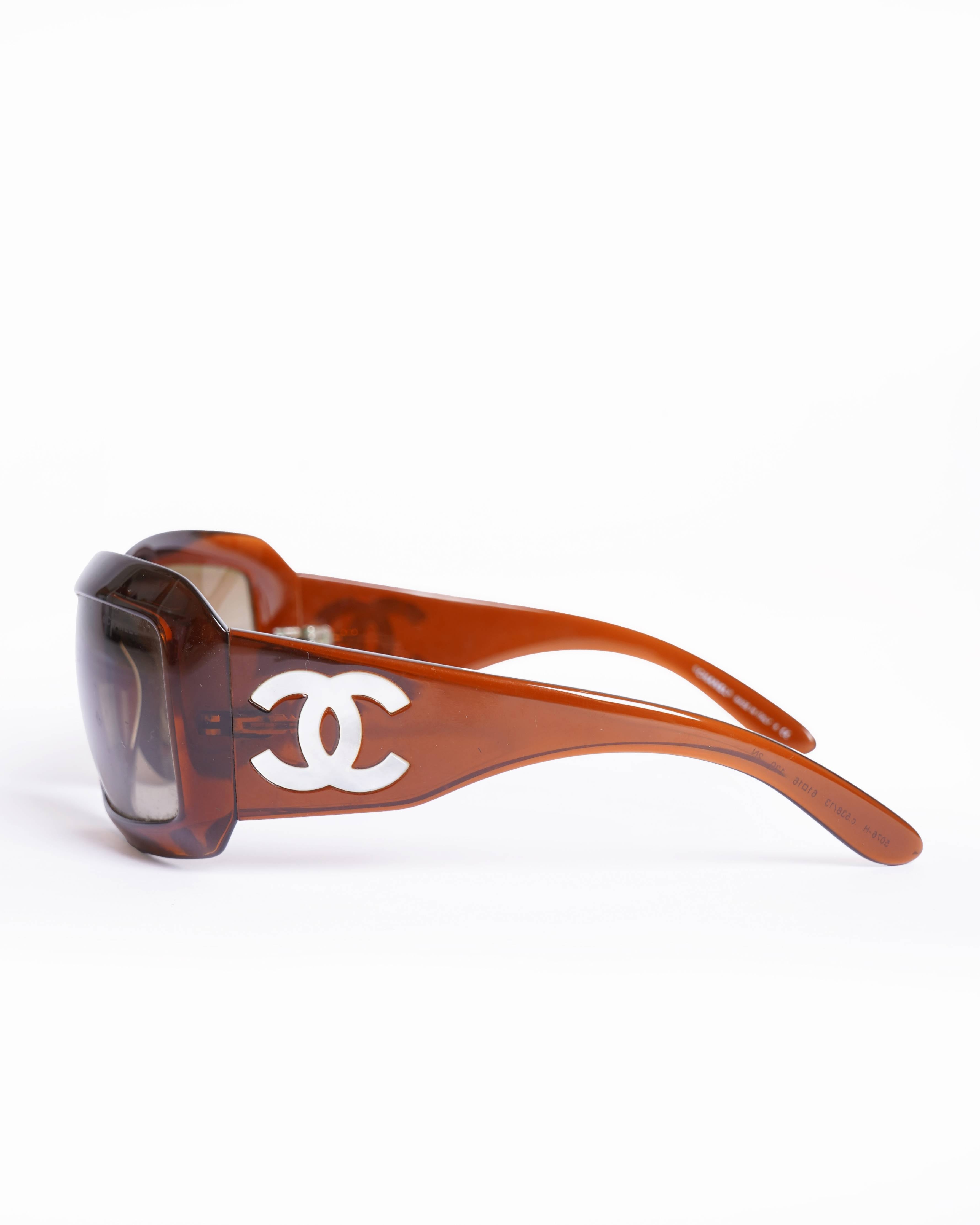 Chanel Brown Gradient Lens vintage sunglasses
