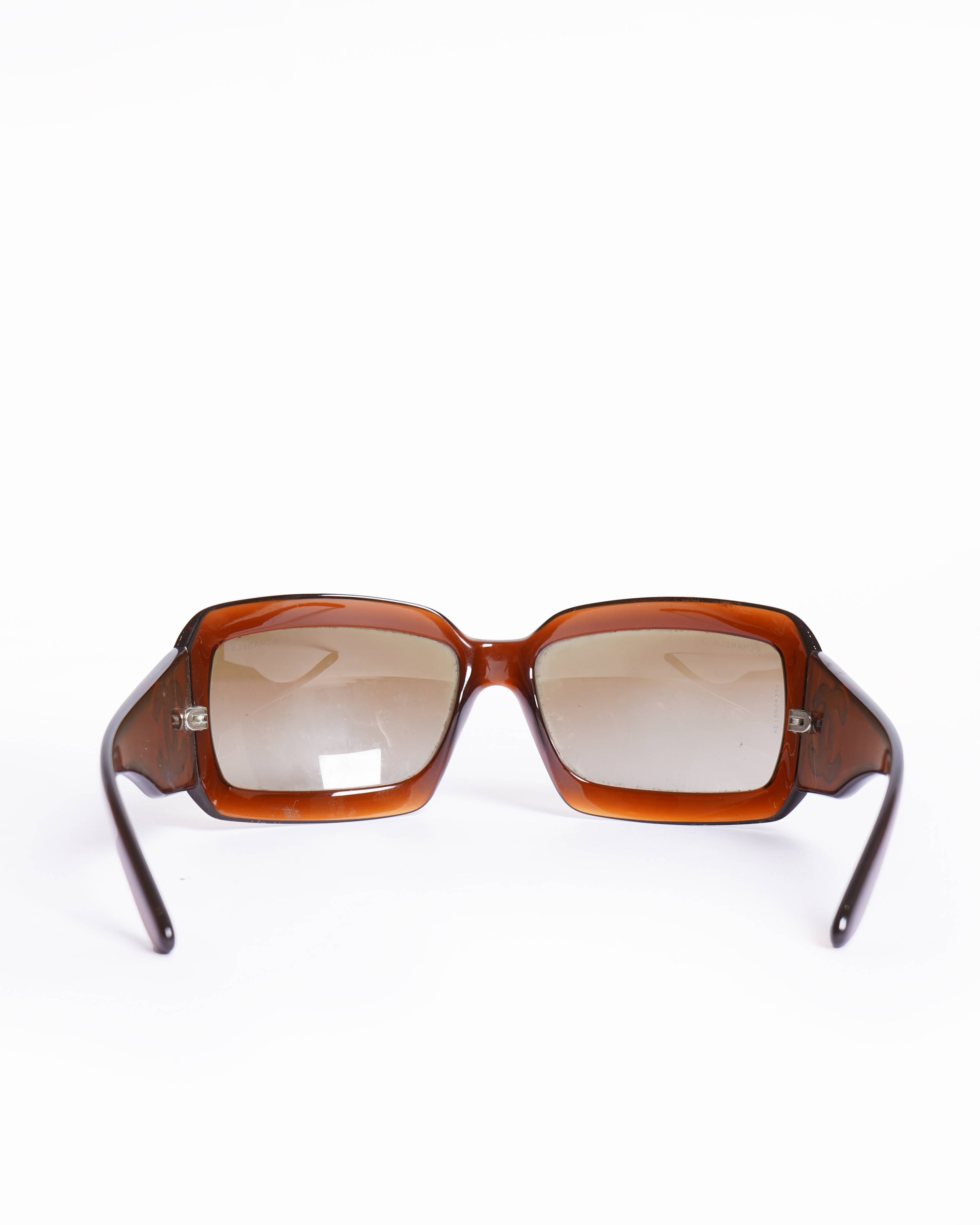 Chanel Brown Gradient Lens vintage sunglasses