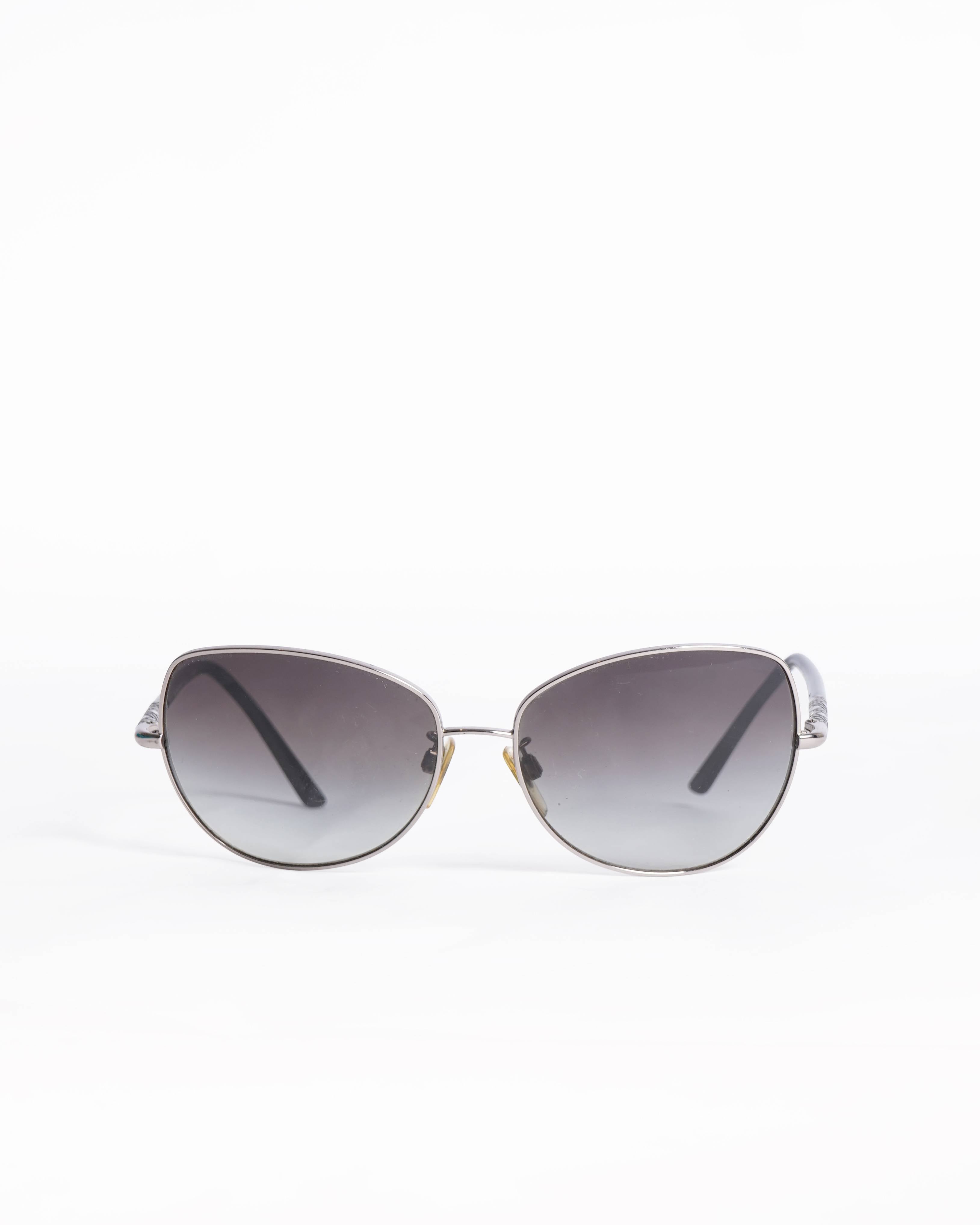 Burberry Women's Silver frame Gradiant Lence Shades