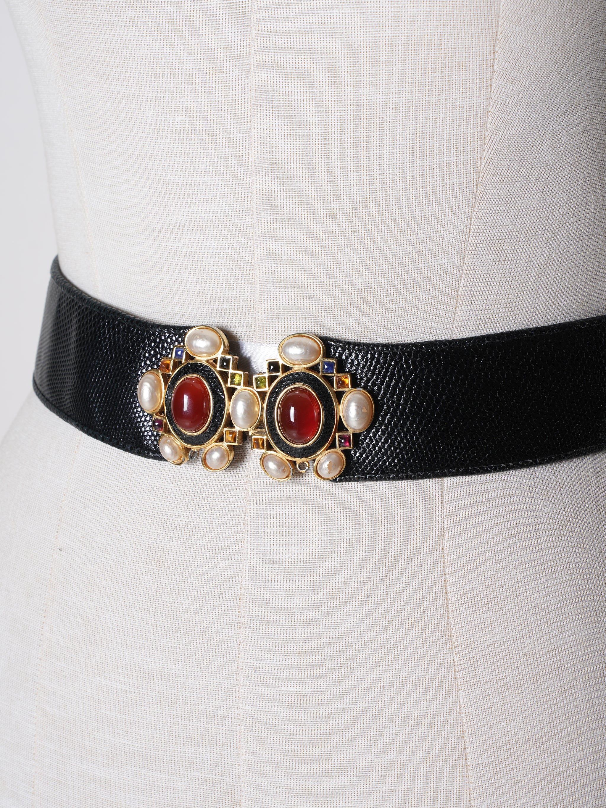 Judith Leiber belt