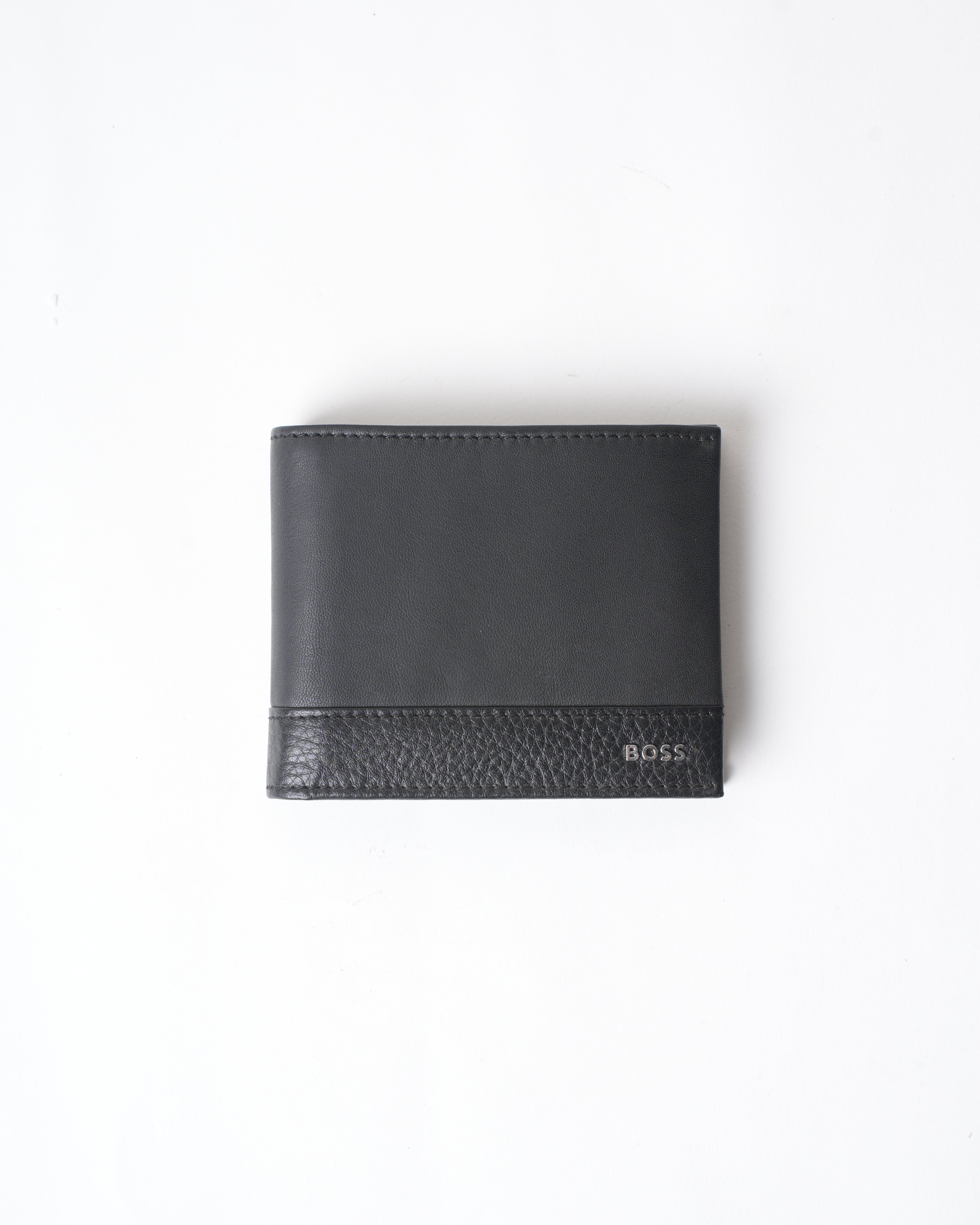 *New* 2 Level Boss Semi Textured Wallet