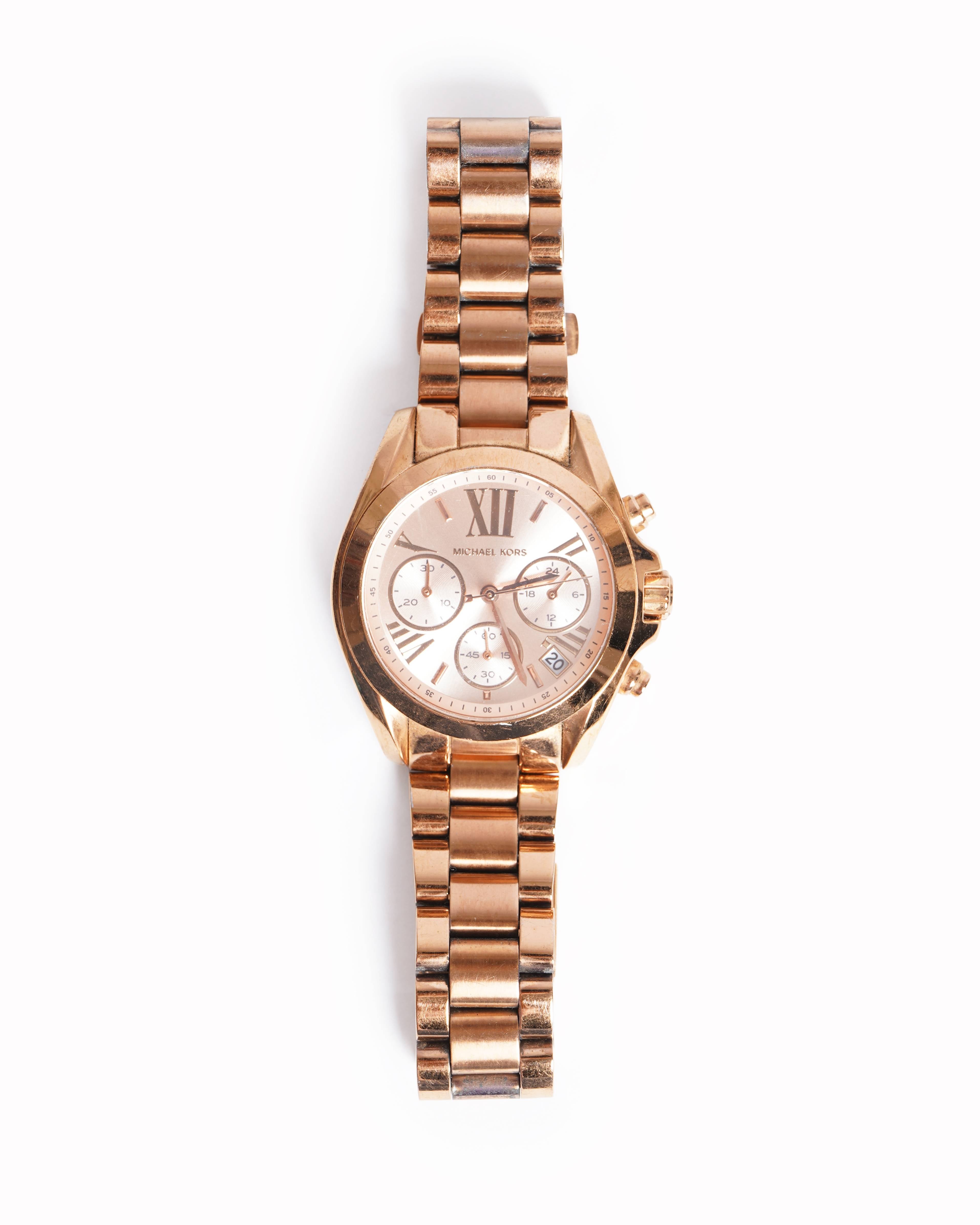 Michael Kors Women's Watch In Round Frame