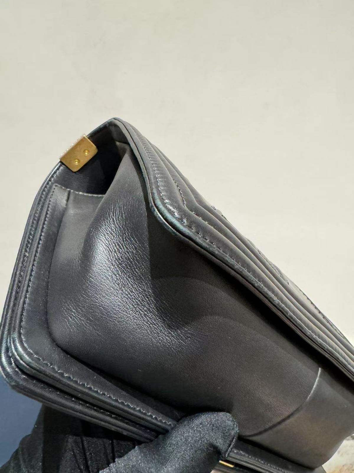 Chanel Le Boy Chevron Black